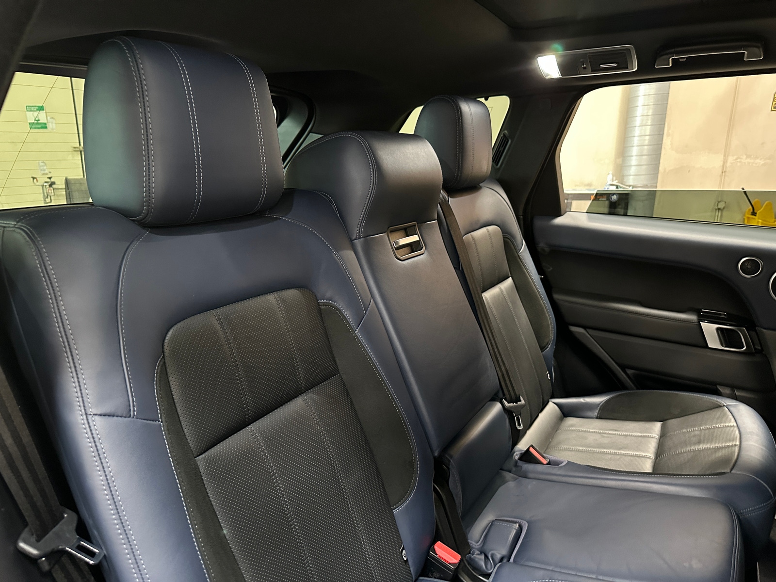 Thumbnail: 2021 Land Rover Range Rover Sport - 5