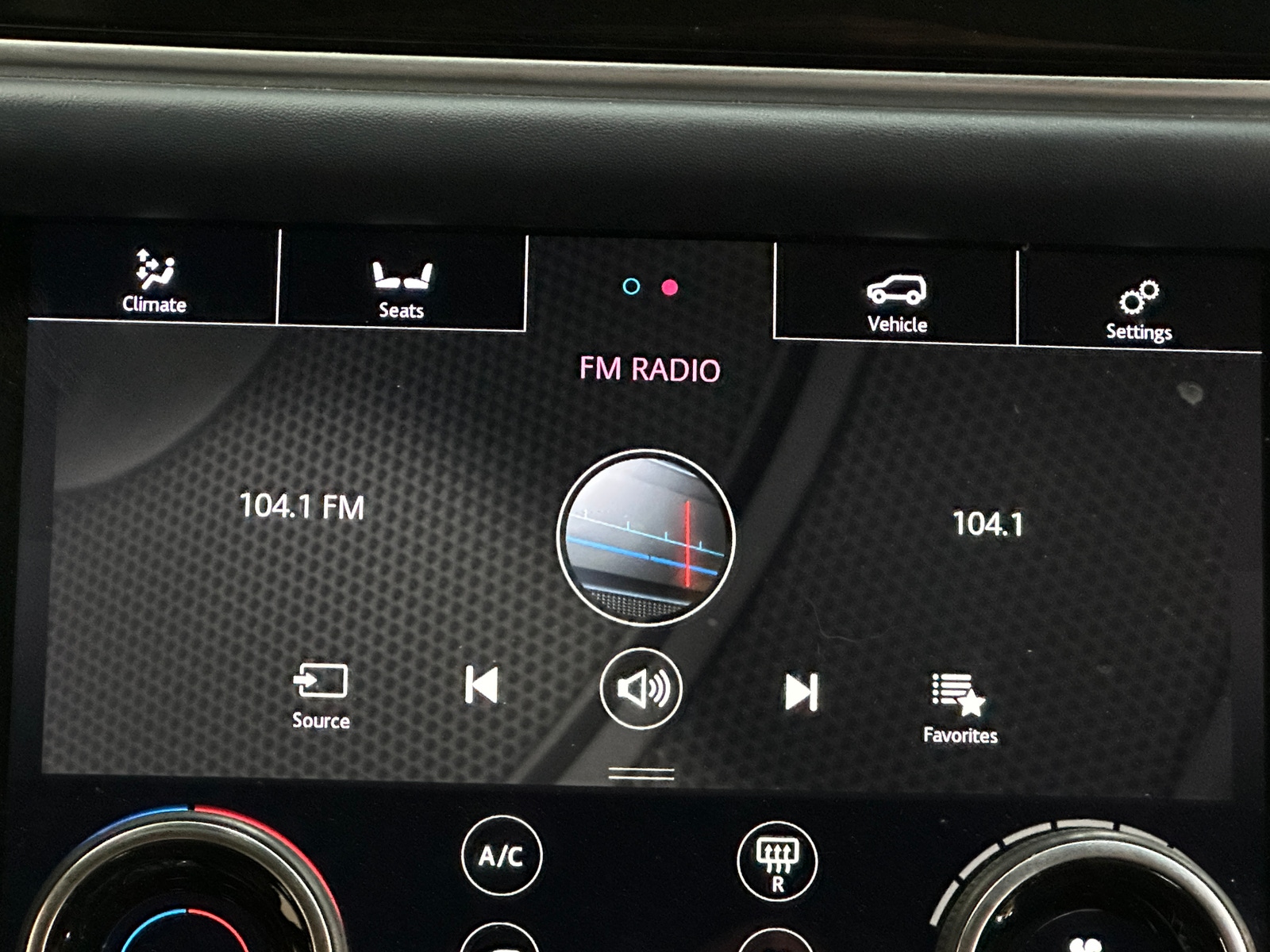 Thumbnail: 2021 Land Rover Range Rover Sport - 3