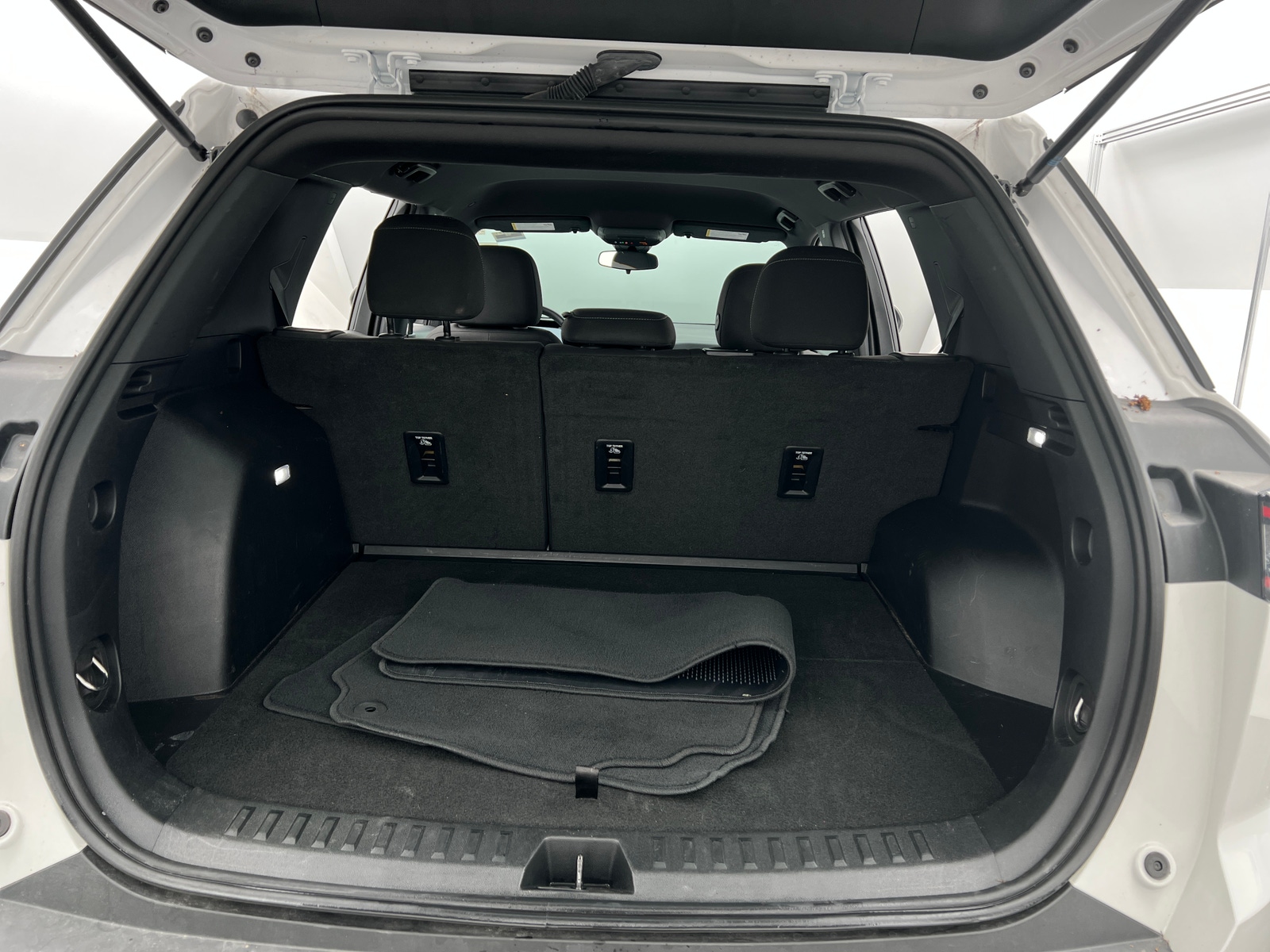 Thumbnail: 2025 Chevrolet Equinox - 7