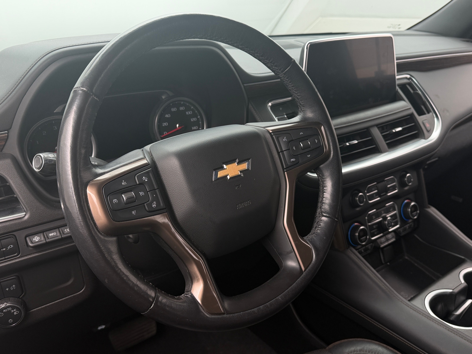 Thumbnail: 2021 Chevrolet Tahoe - 4