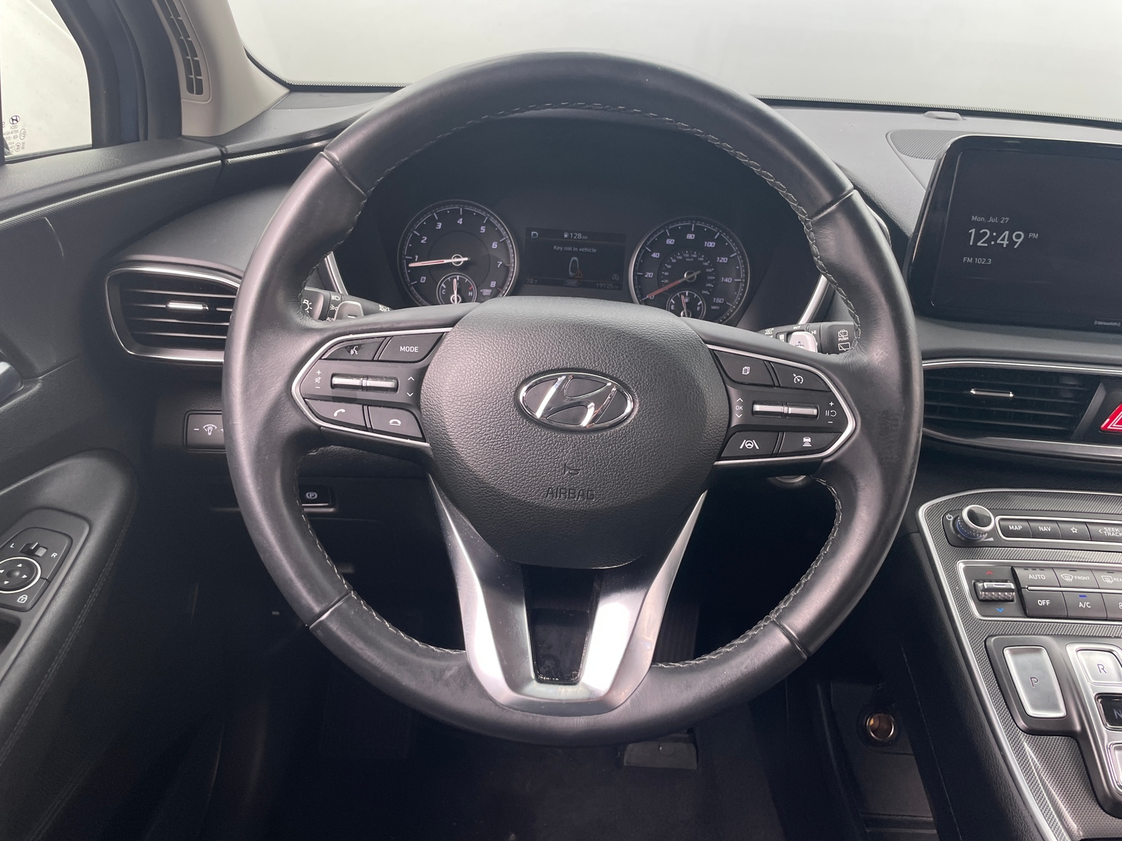 Thumbnail: 2023 Hyundai Santa Fe - 4