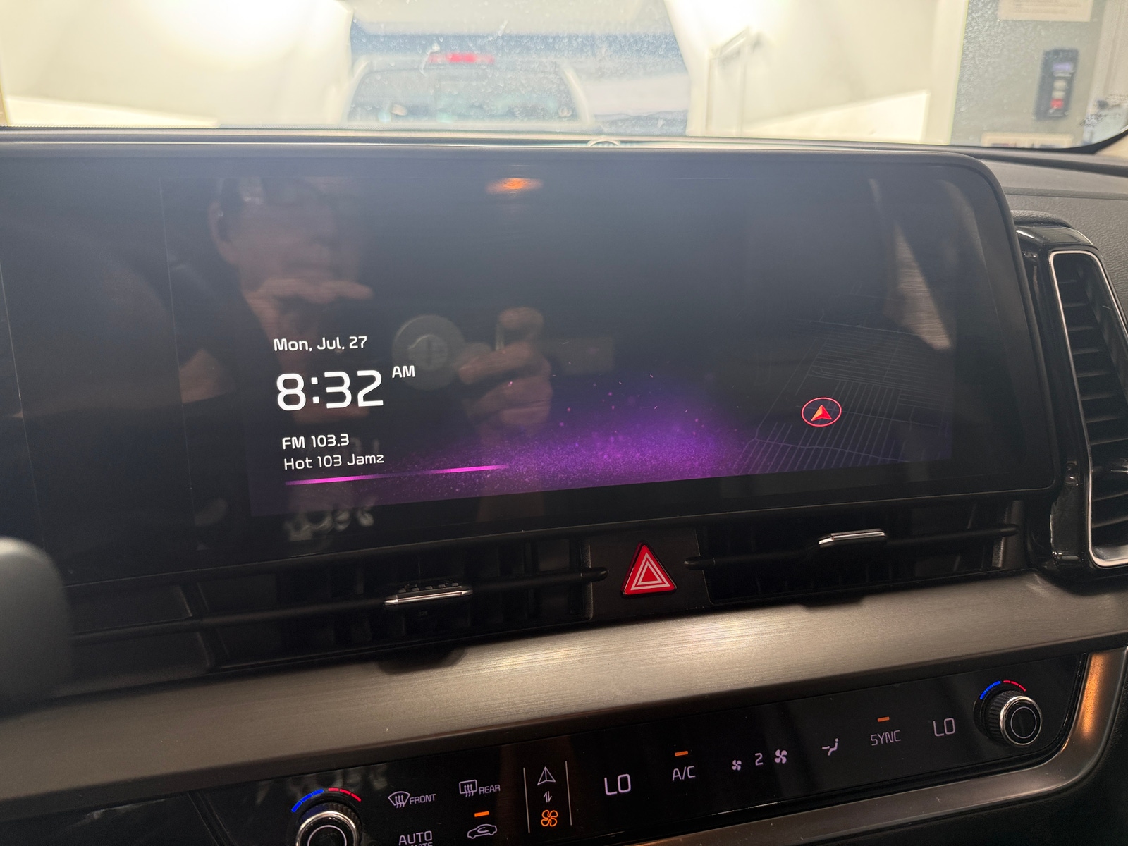 Thumbnail: 2023 Kia Sportage - 3