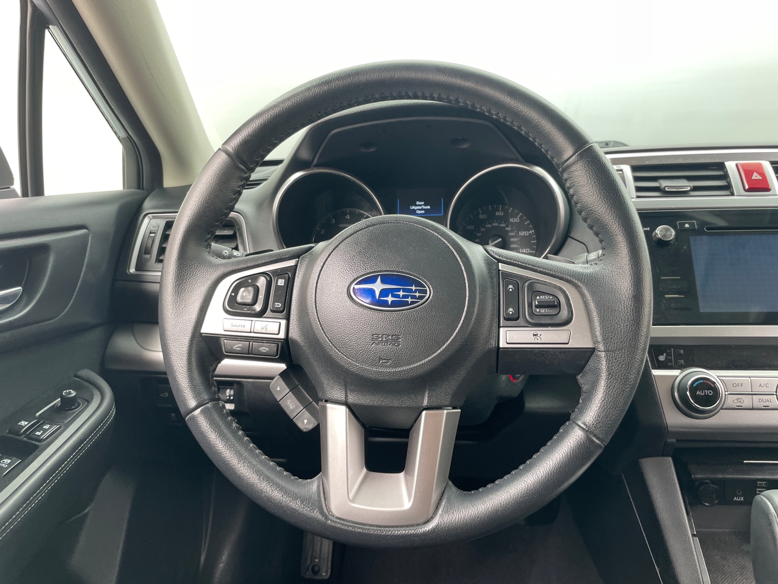 Thumbnail: 2015 Subaru Outback - 5