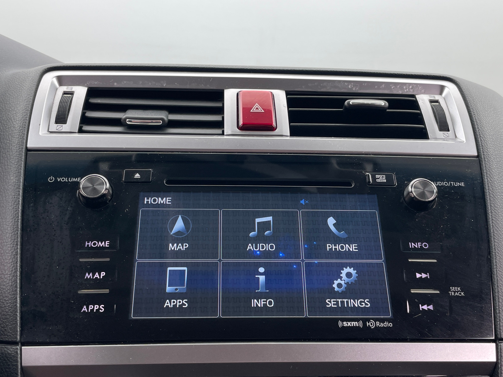 Thumbnail: 2015 Subaru Outback - 4