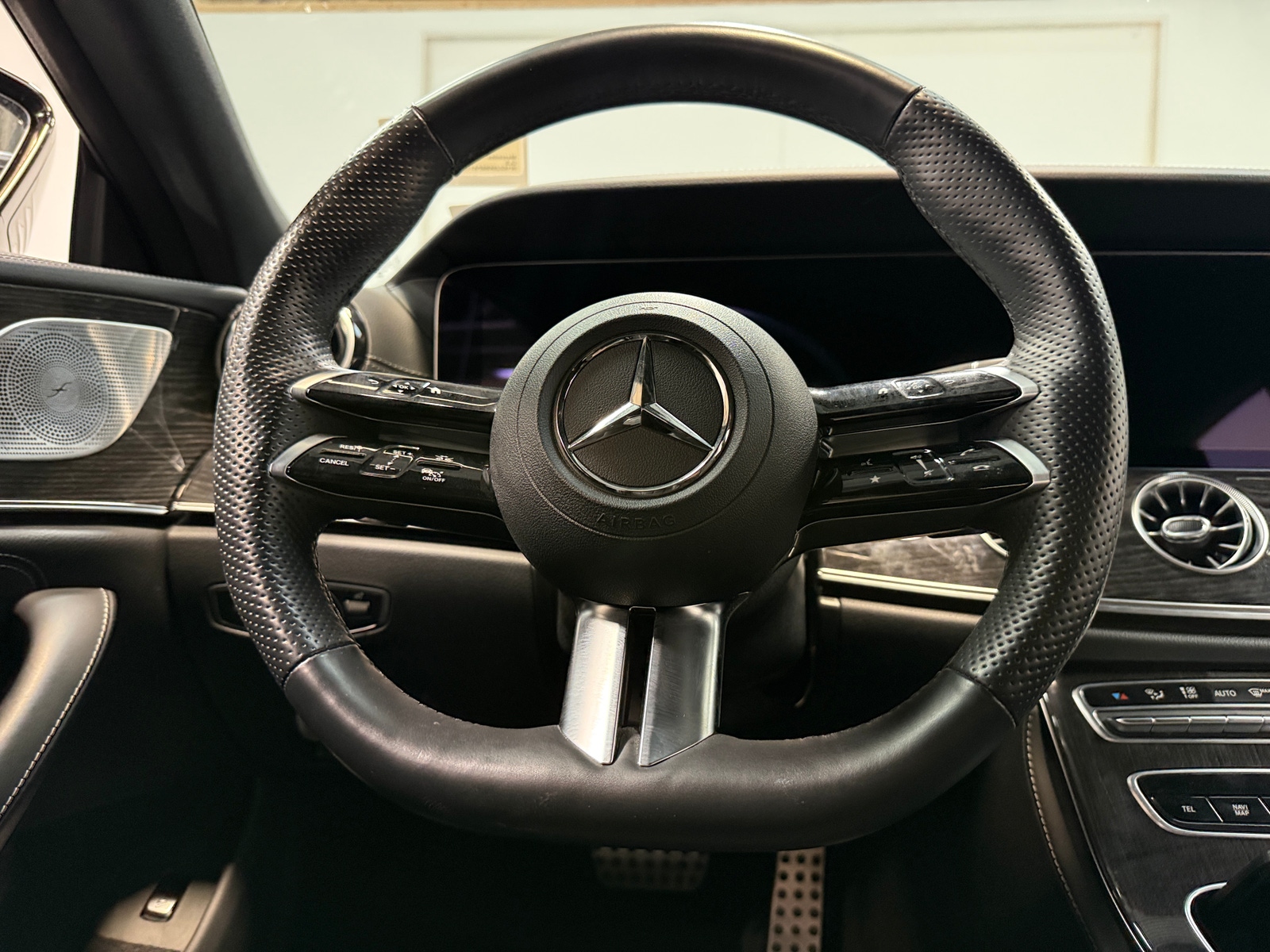 Thumbnail: 2023 Mercedes-Benz CLS - 4