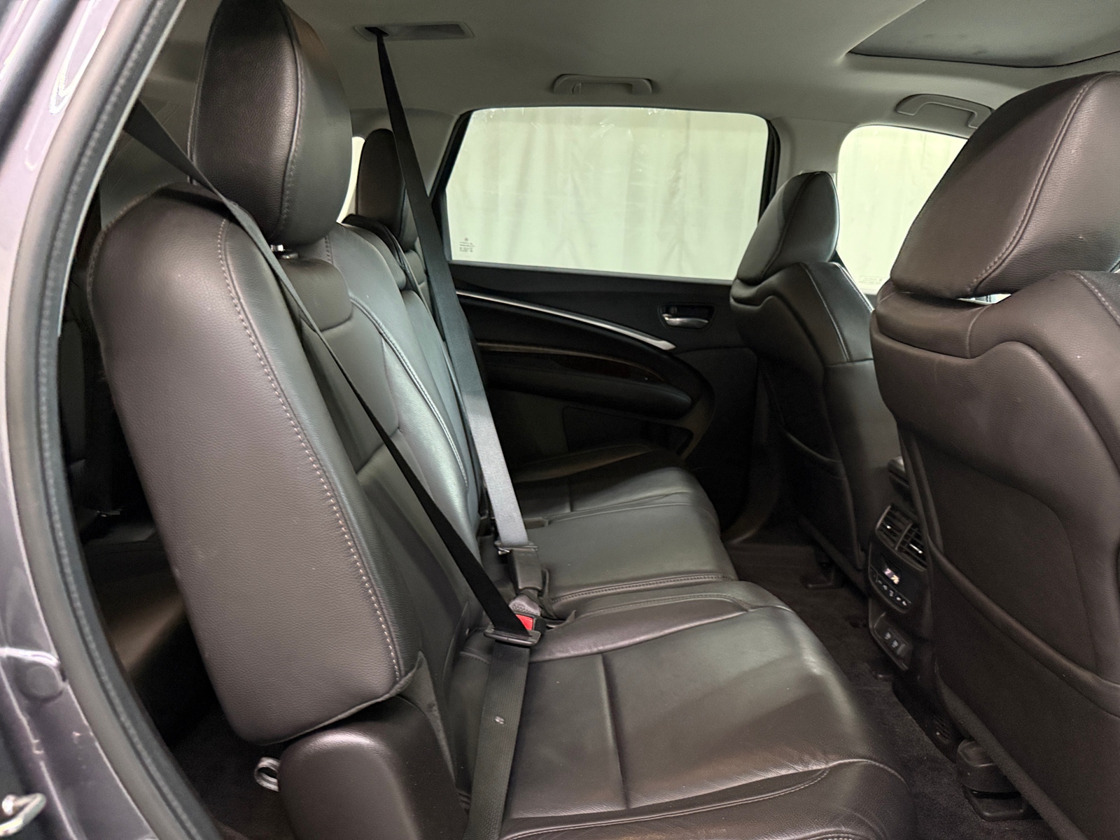 Thumbnail: 2018 Acura MDX - 5
