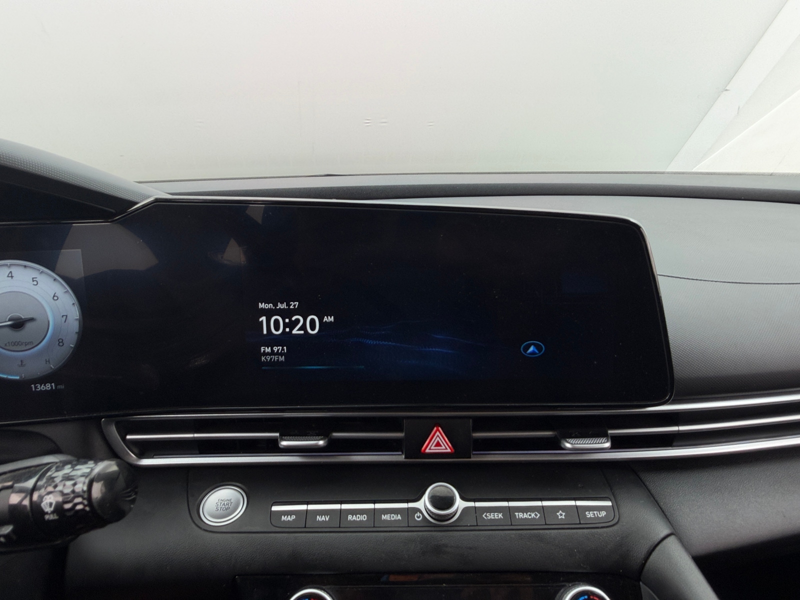 Thumbnail: 2024 Hyundai Elantra - 4