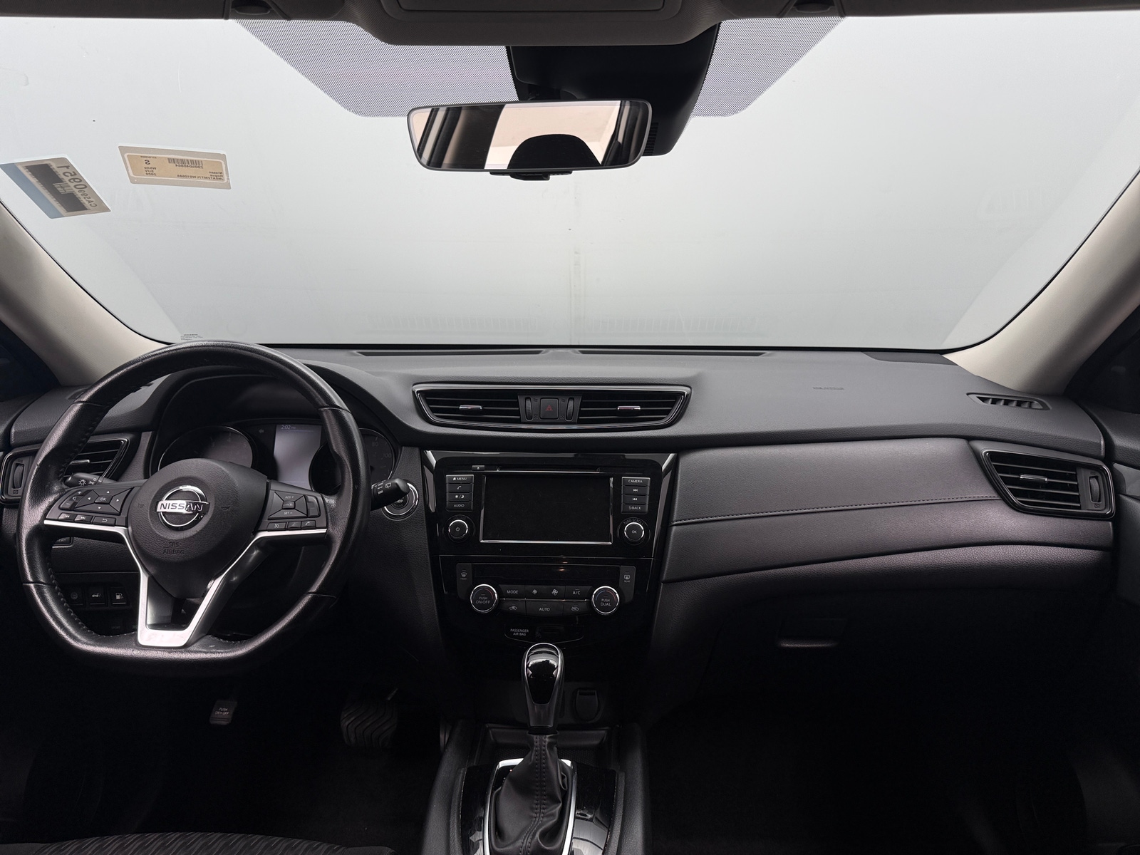 Thumbnail: 2020 Nissan Rogue - 3