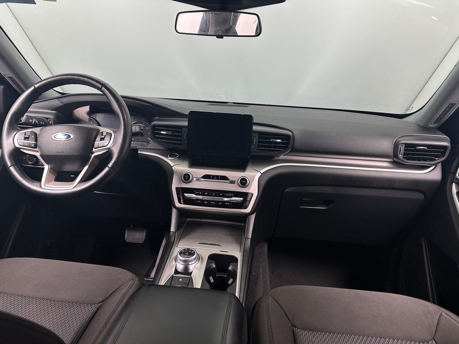 Thumbnail: 2022 Ford Explorer - 3