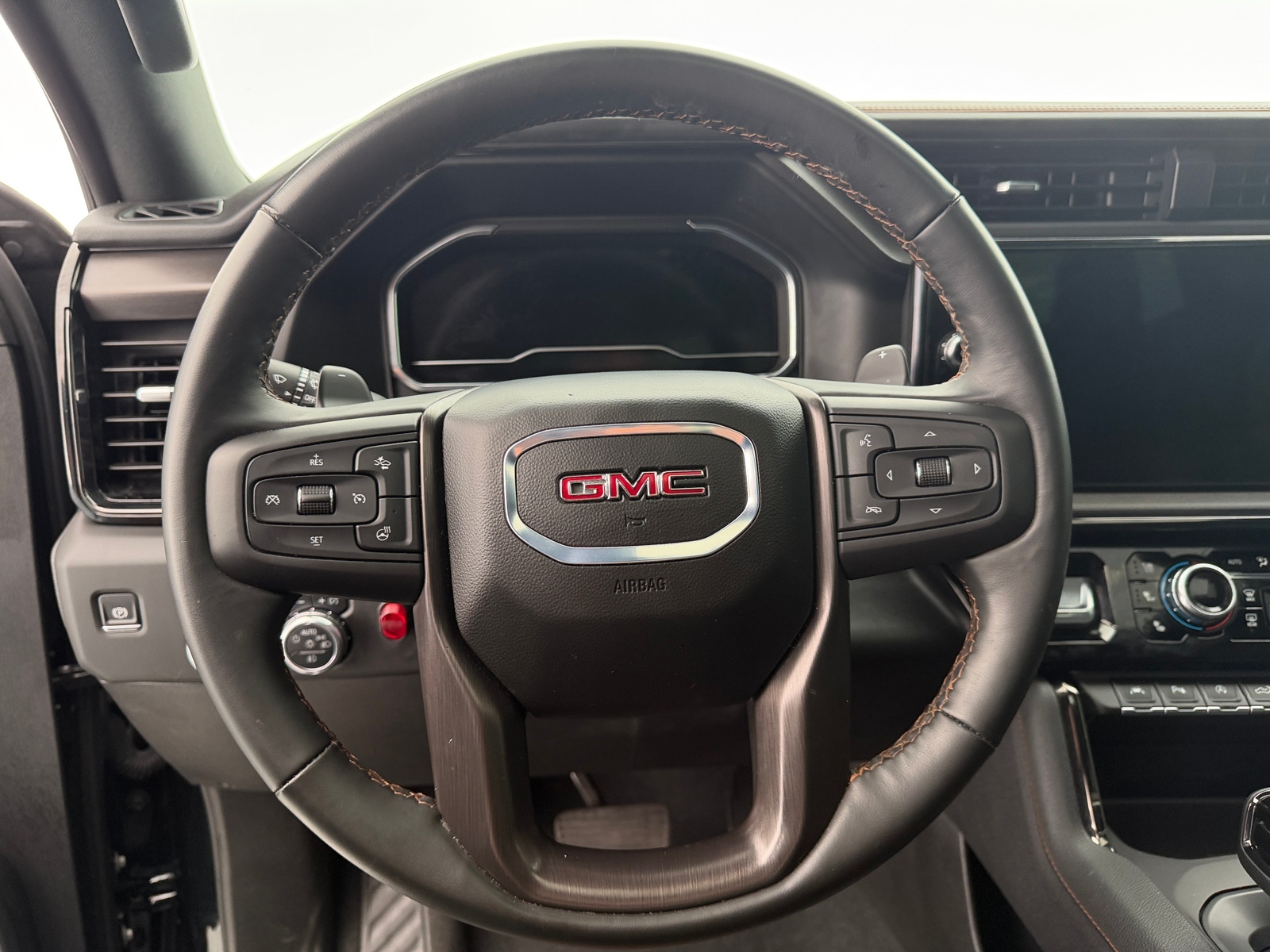 Thumbnail: 2025 GMC Sierra 1500 - 4