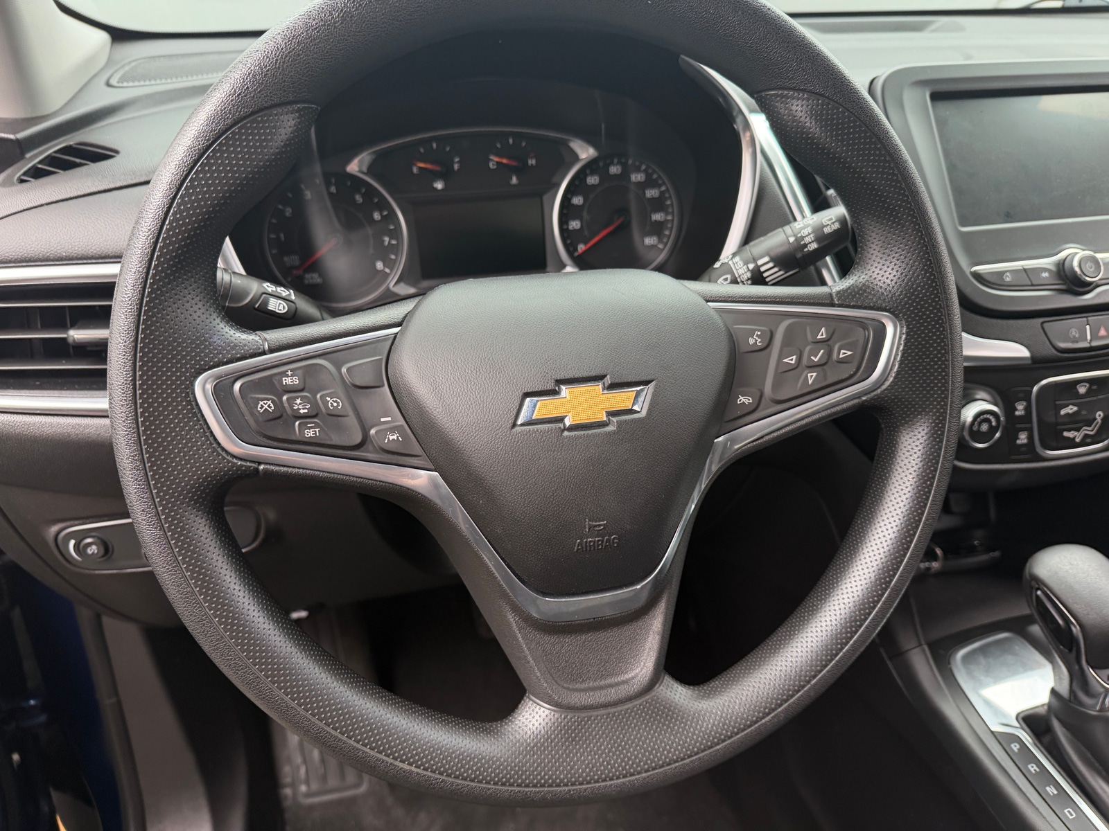 Thumbnail: 2022 Chevrolet Equinox - 5