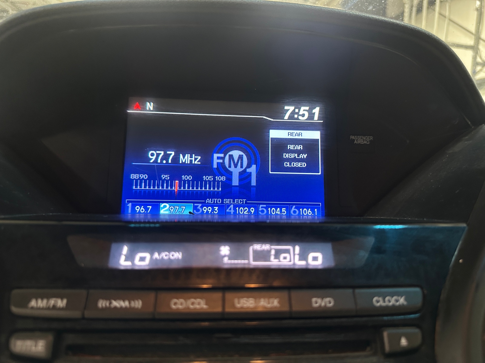 Thumbnail: 2015 Honda Pilot - 4