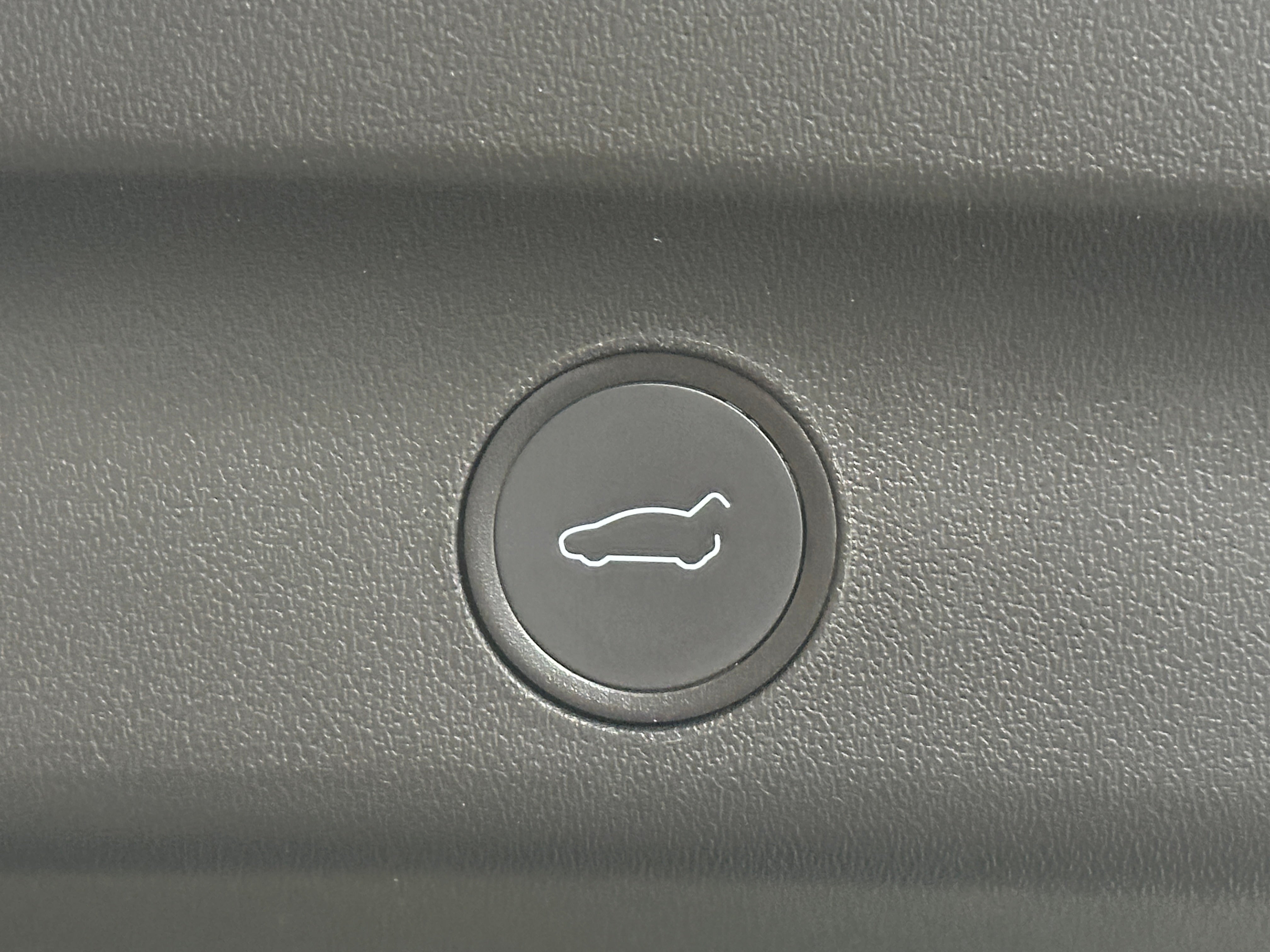 Used 2021 Tesla Model Y Long Range with VIN 5YJYGDEE4MF276179 for sale in Pewaukee, WI