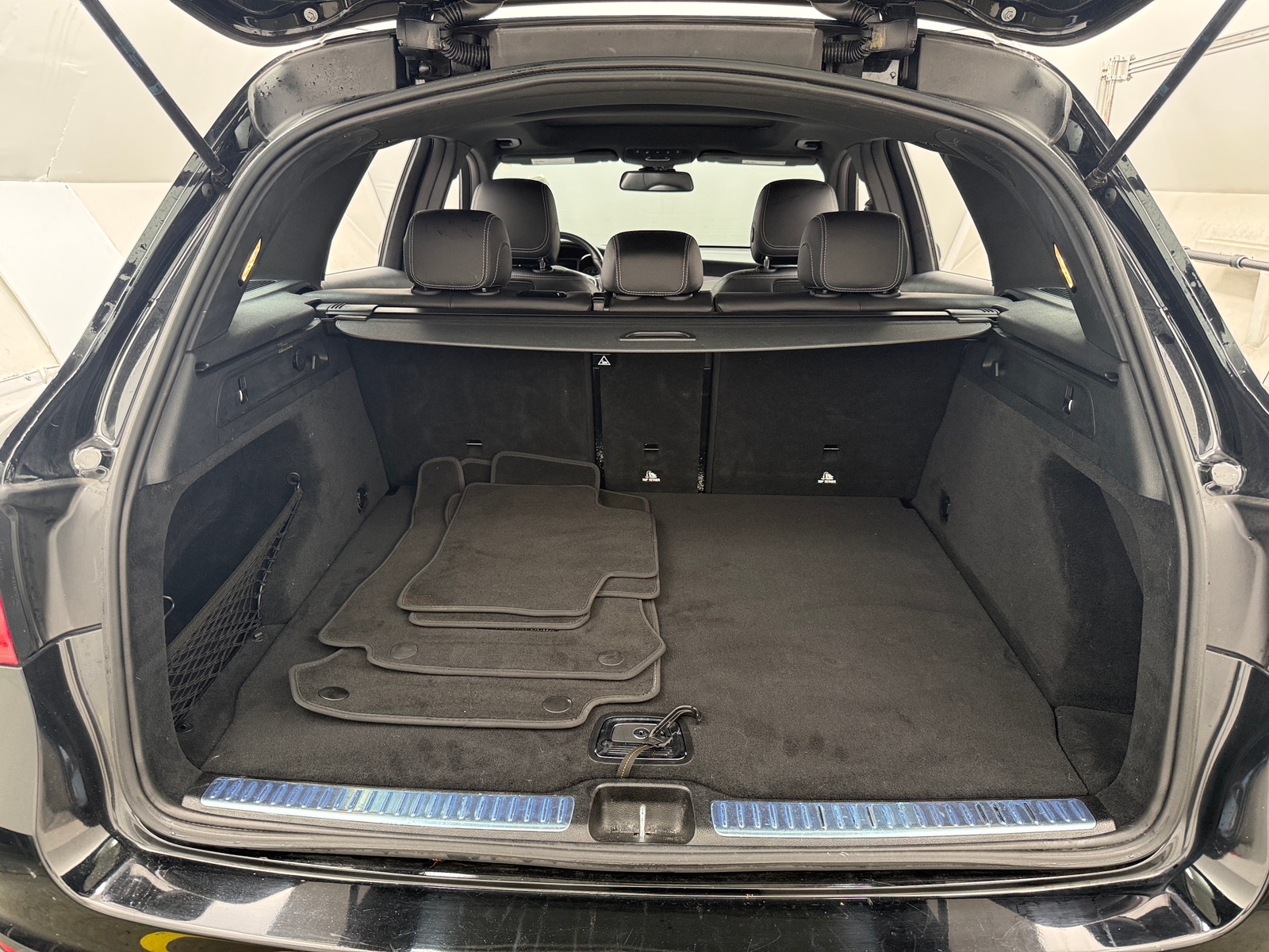 Thumbnail: 2019 Mercedes-Benz GLC - 6