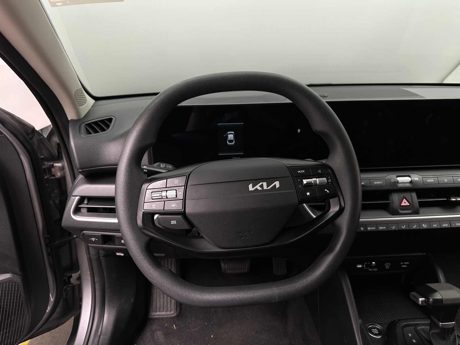 Thumbnail: 2025 Kia K4 - 5