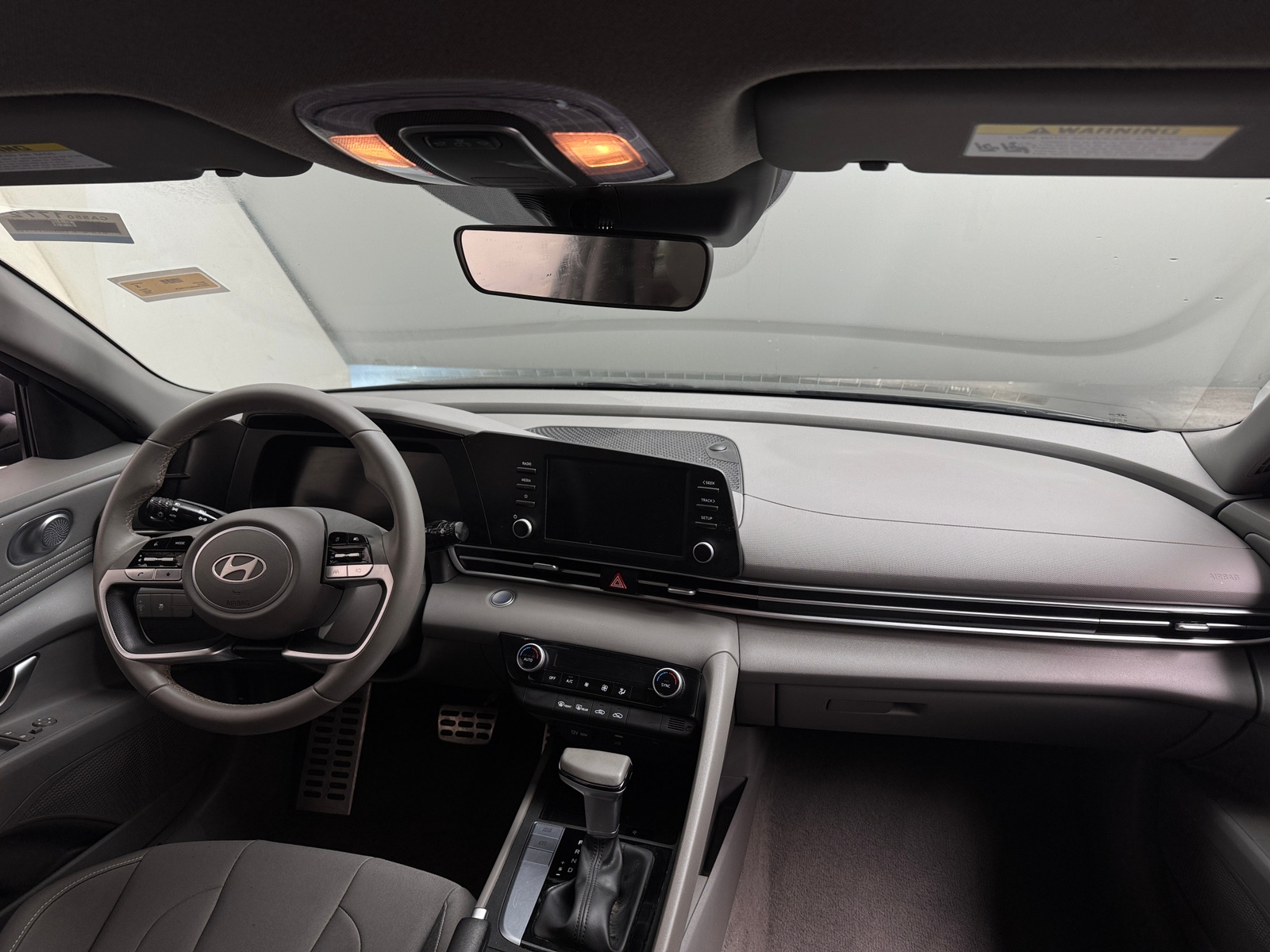 Thumbnail: 2026 Hyundai Elantra - 3