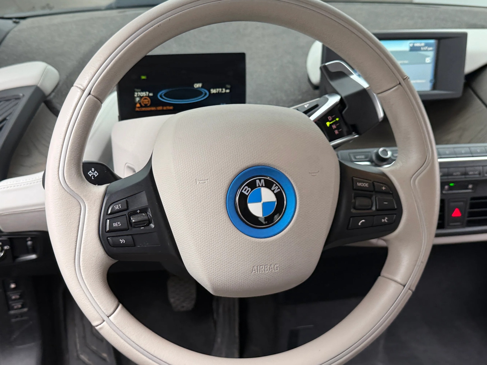 Thumbnail: 2018 BMW i3 - 5