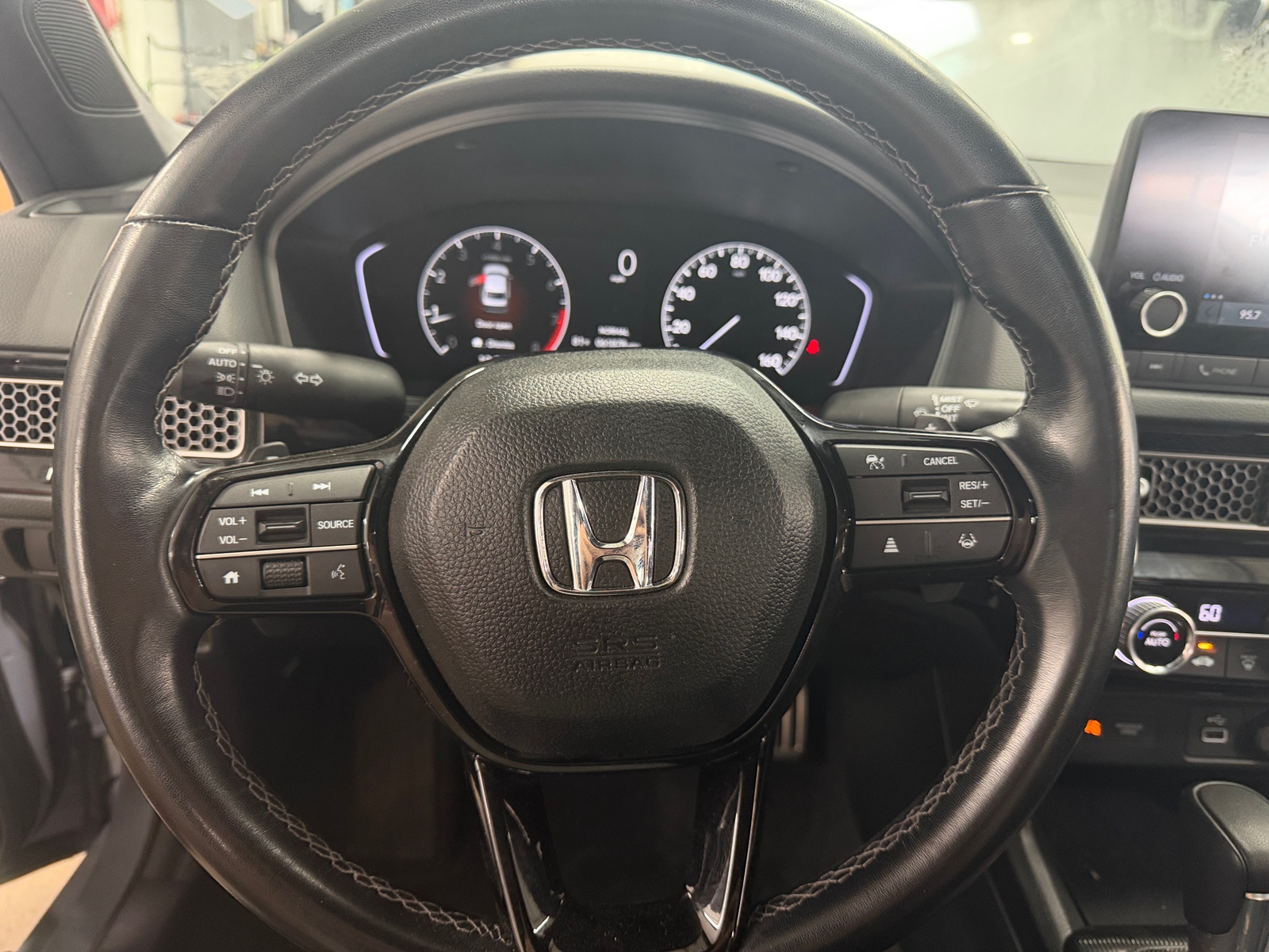Thumbnail: 2024 Honda Civic - 5