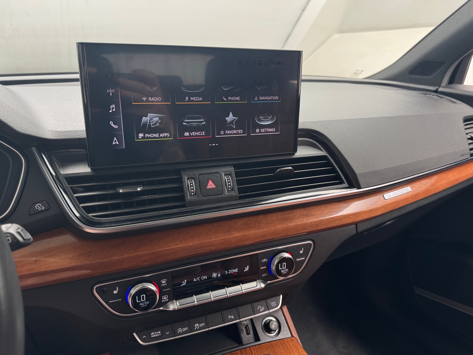 Thumbnail: 2021 Audi Q5 - 3