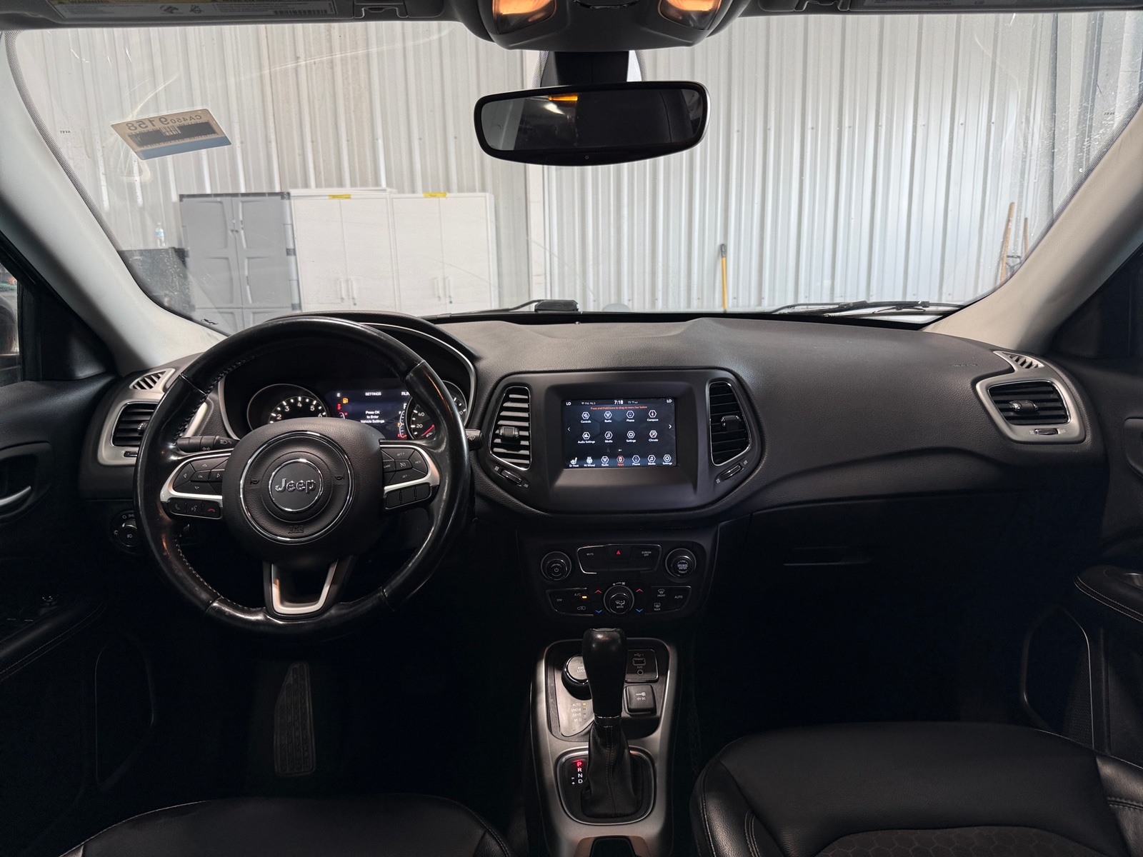 Thumbnail: 2019 Jeep Compass - 3