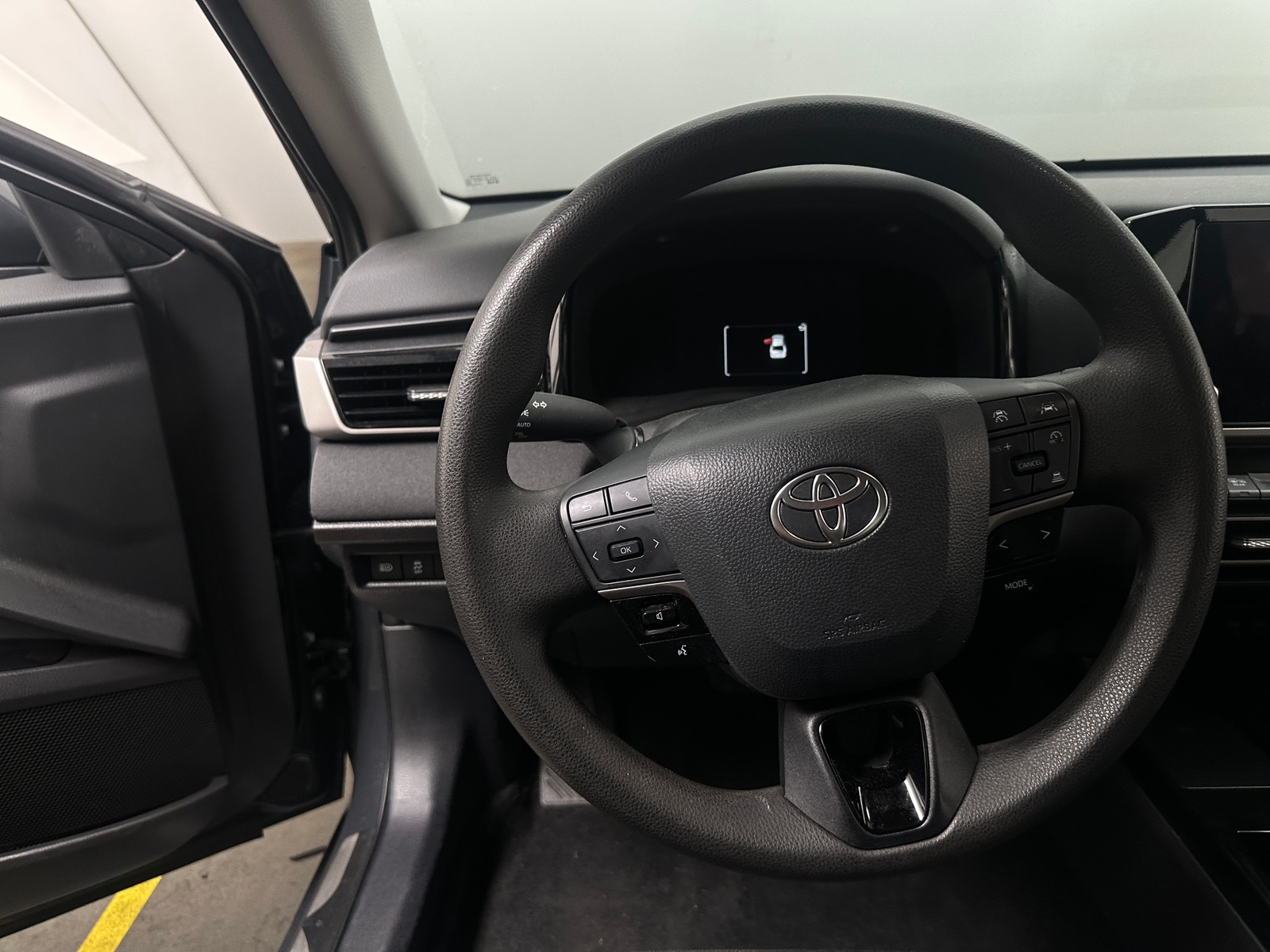 Thumbnail: 2025 Toyota Camry - 5
