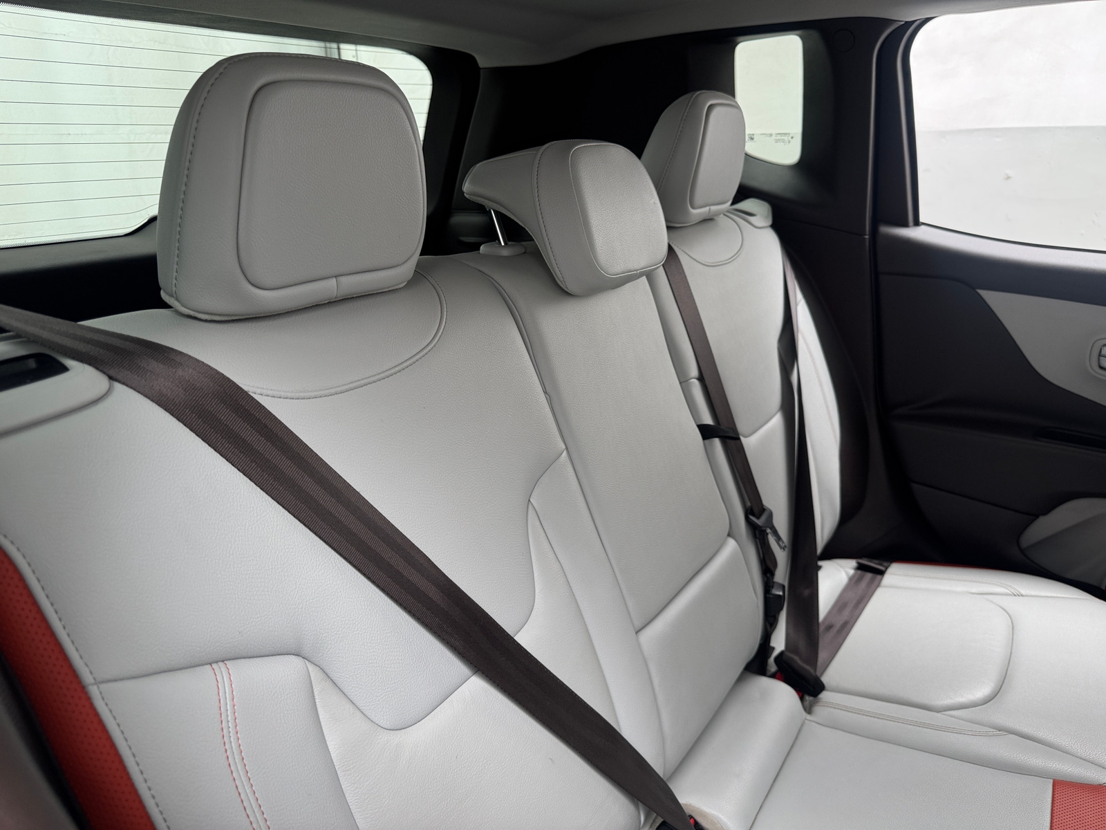 Thumbnail: 2016 Jeep Renegade - 5