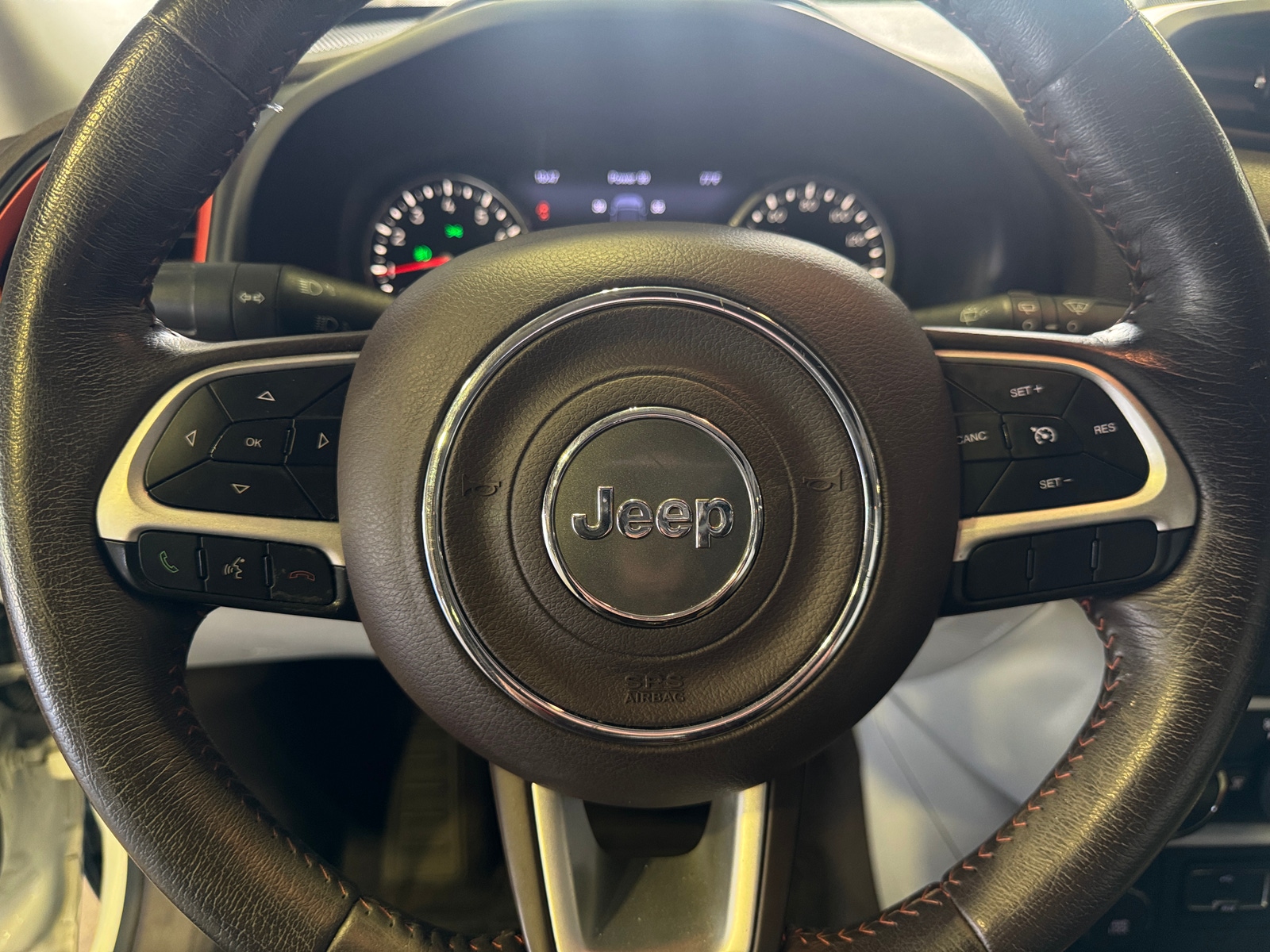 Thumbnail: 2016 Jeep Renegade - 4