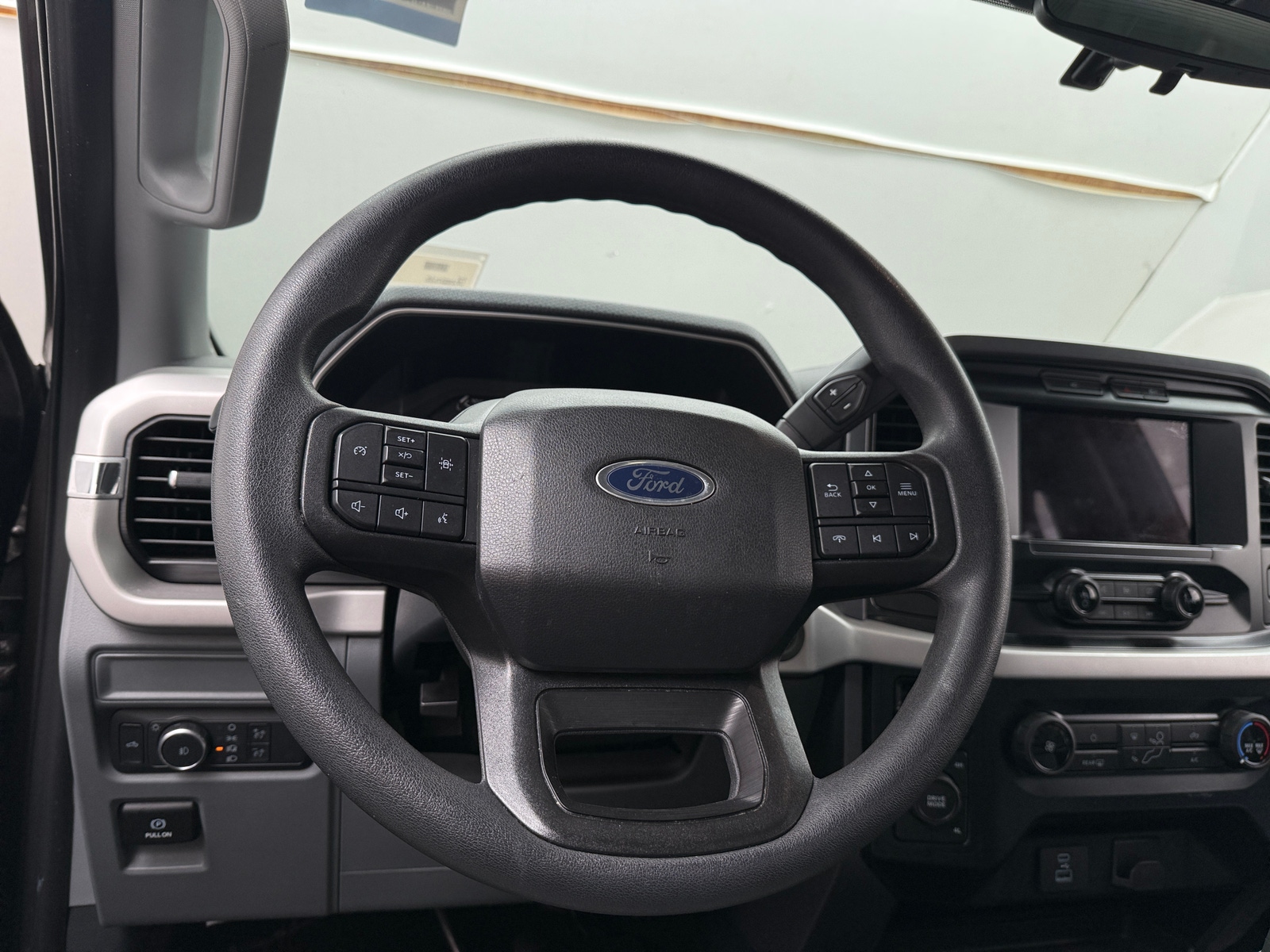 Thumbnail: 2023 Ford Econoline - 5
