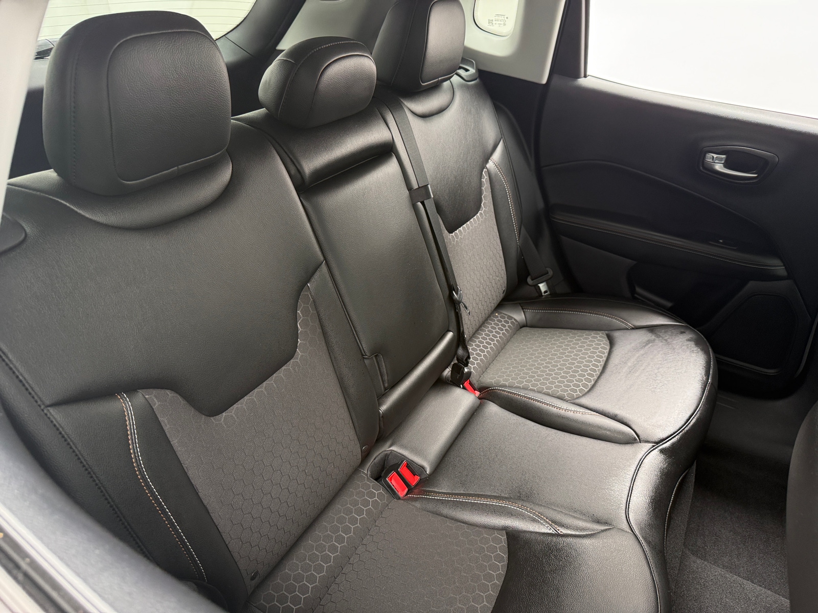 Thumbnail: 2021 Jeep Compass - 6