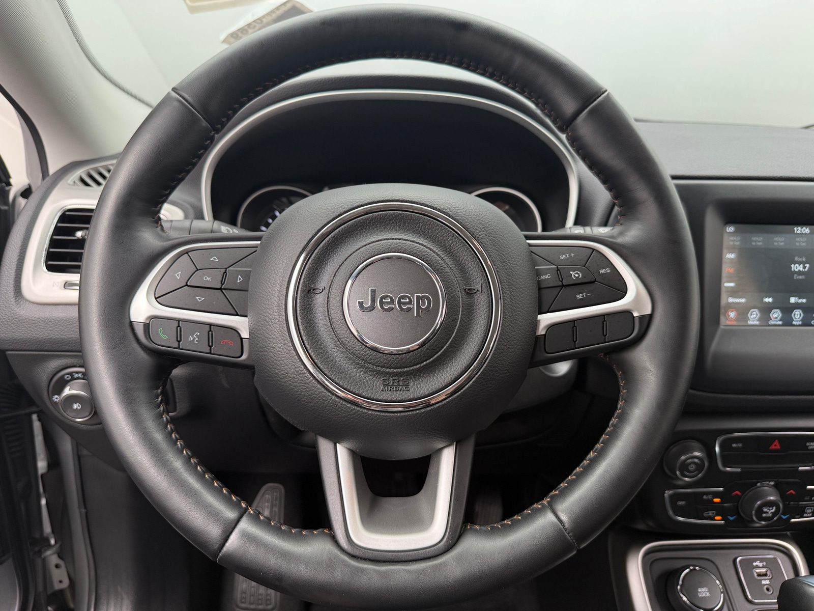Thumbnail: 2021 Jeep Compass - 5
