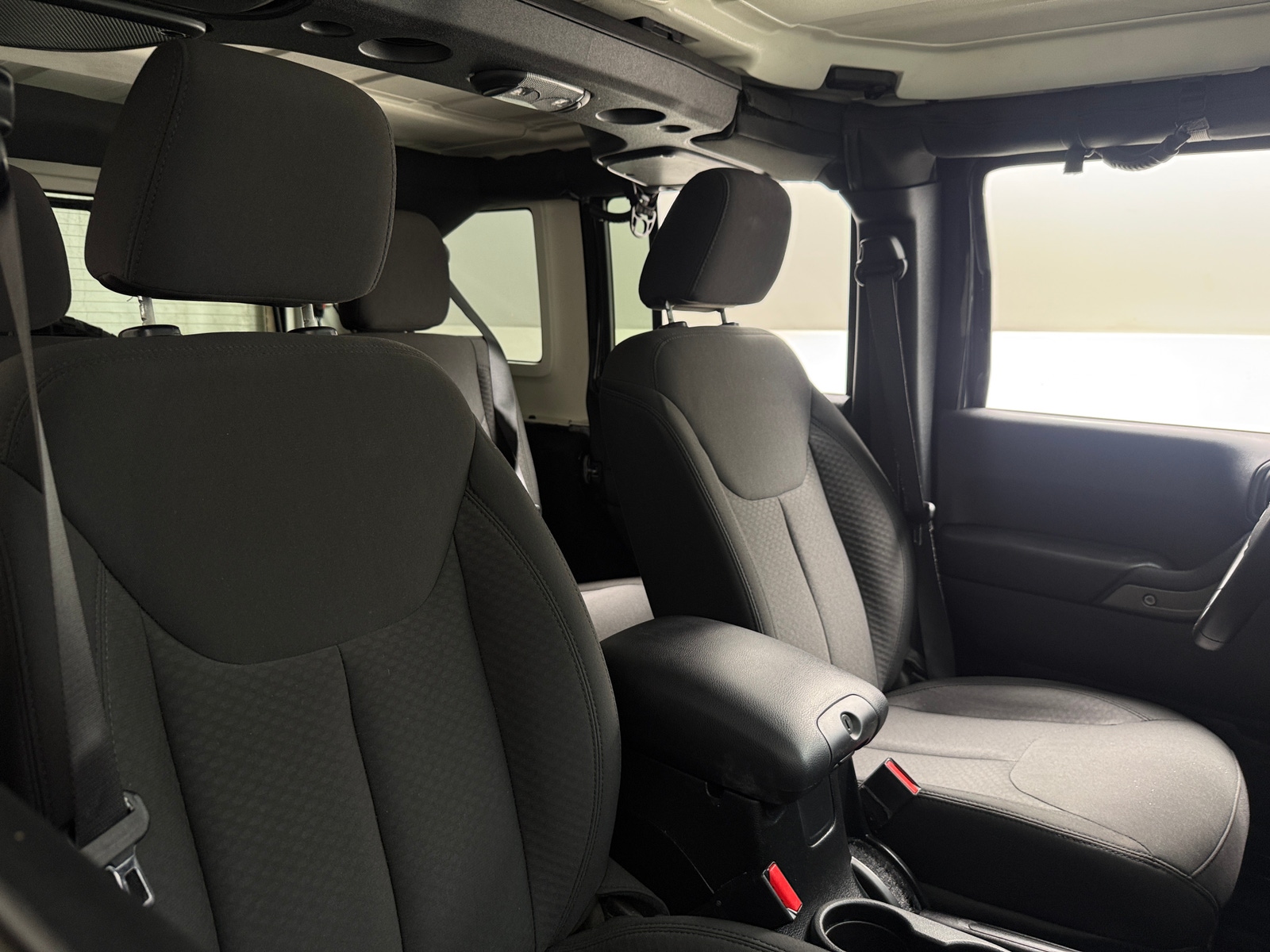 Thumbnail: 2017 Jeep Wrangler - 2