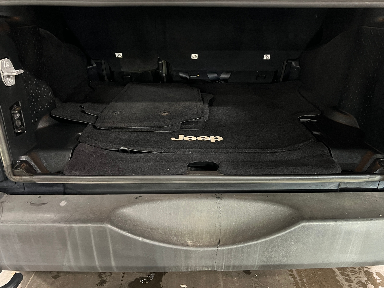 Thumbnail: 2017 Jeep Wrangler - 6