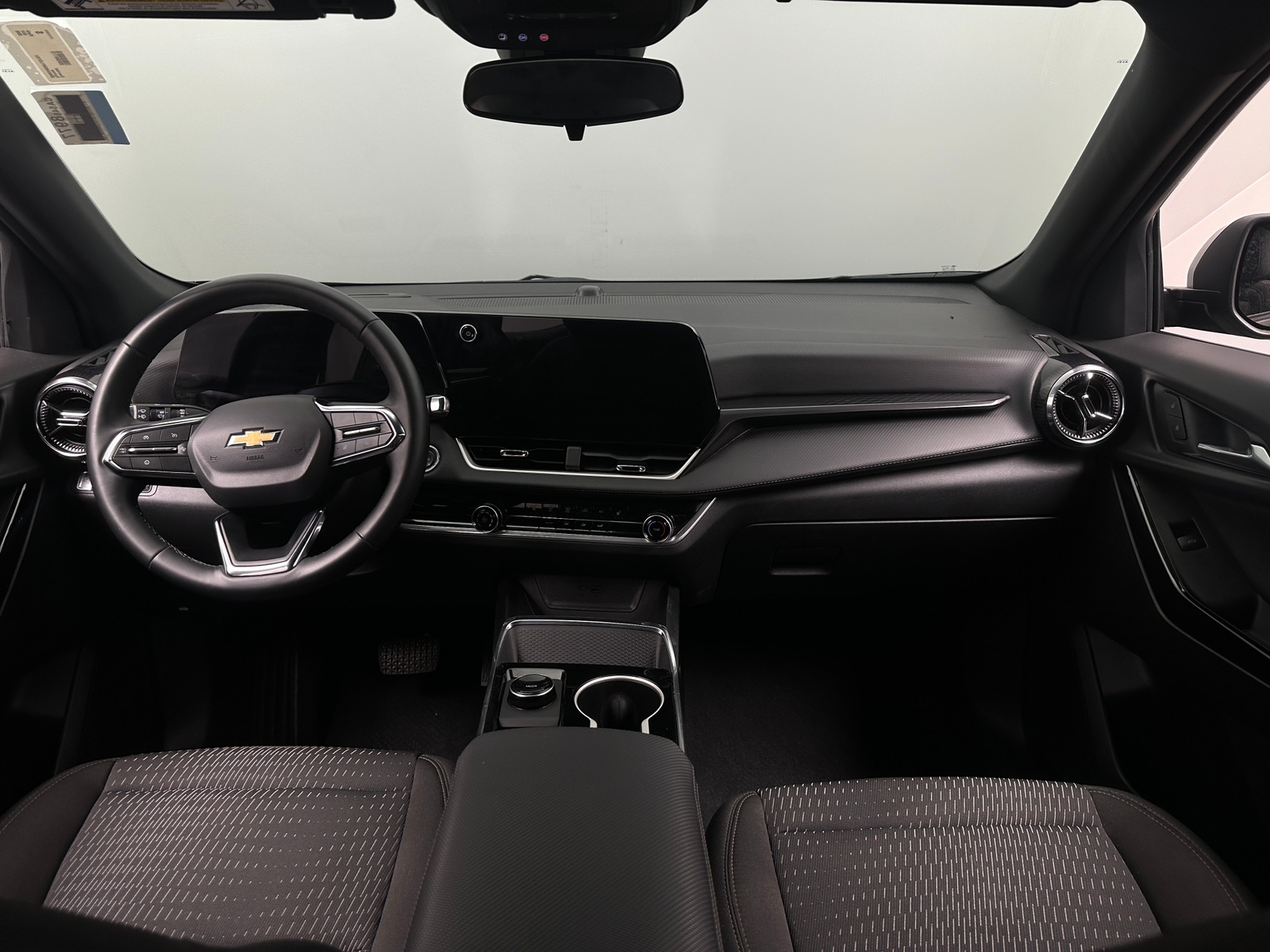 Thumbnail: 2026 Chevrolet Equinox - 3