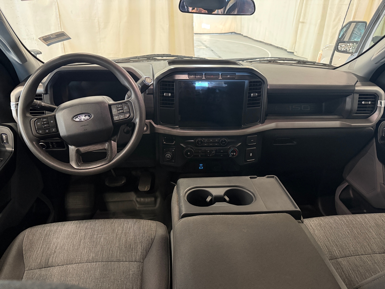 Thumbnail: 2024 Ford Econoline - 3