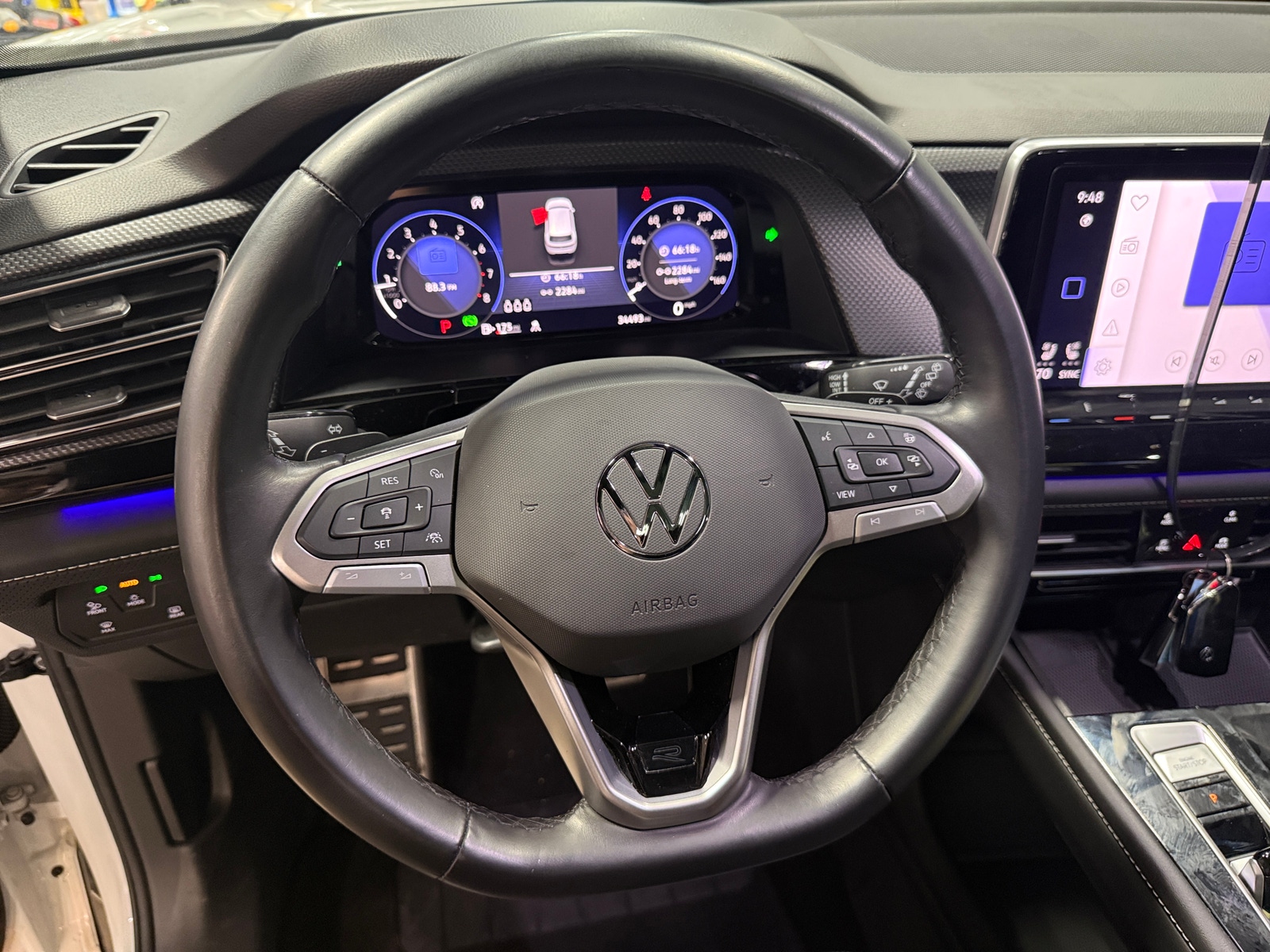 Thumbnail: 2024 Volkswagen Atlas - 4