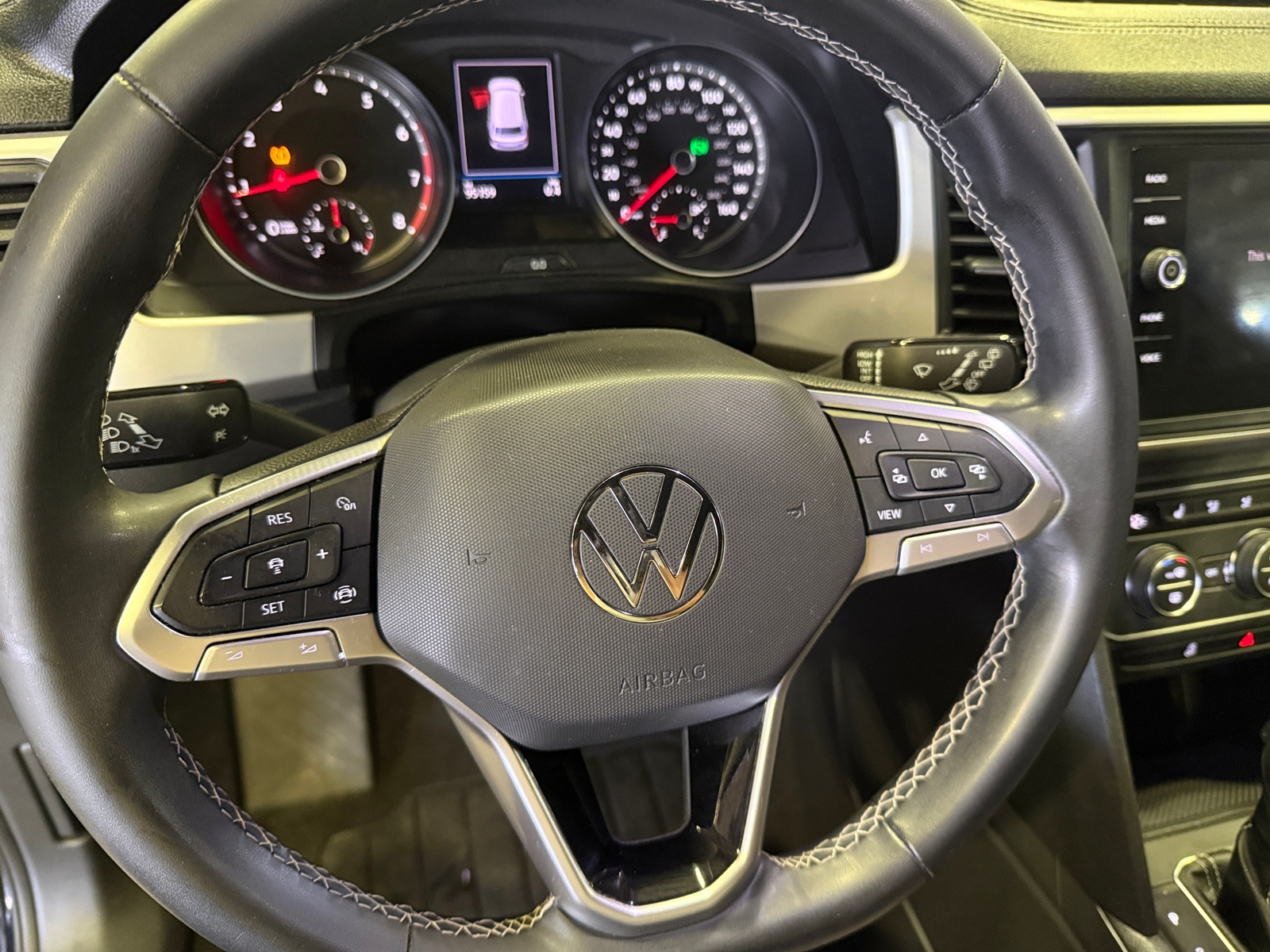 Thumbnail: 2021 Volkswagen Atlas - 4