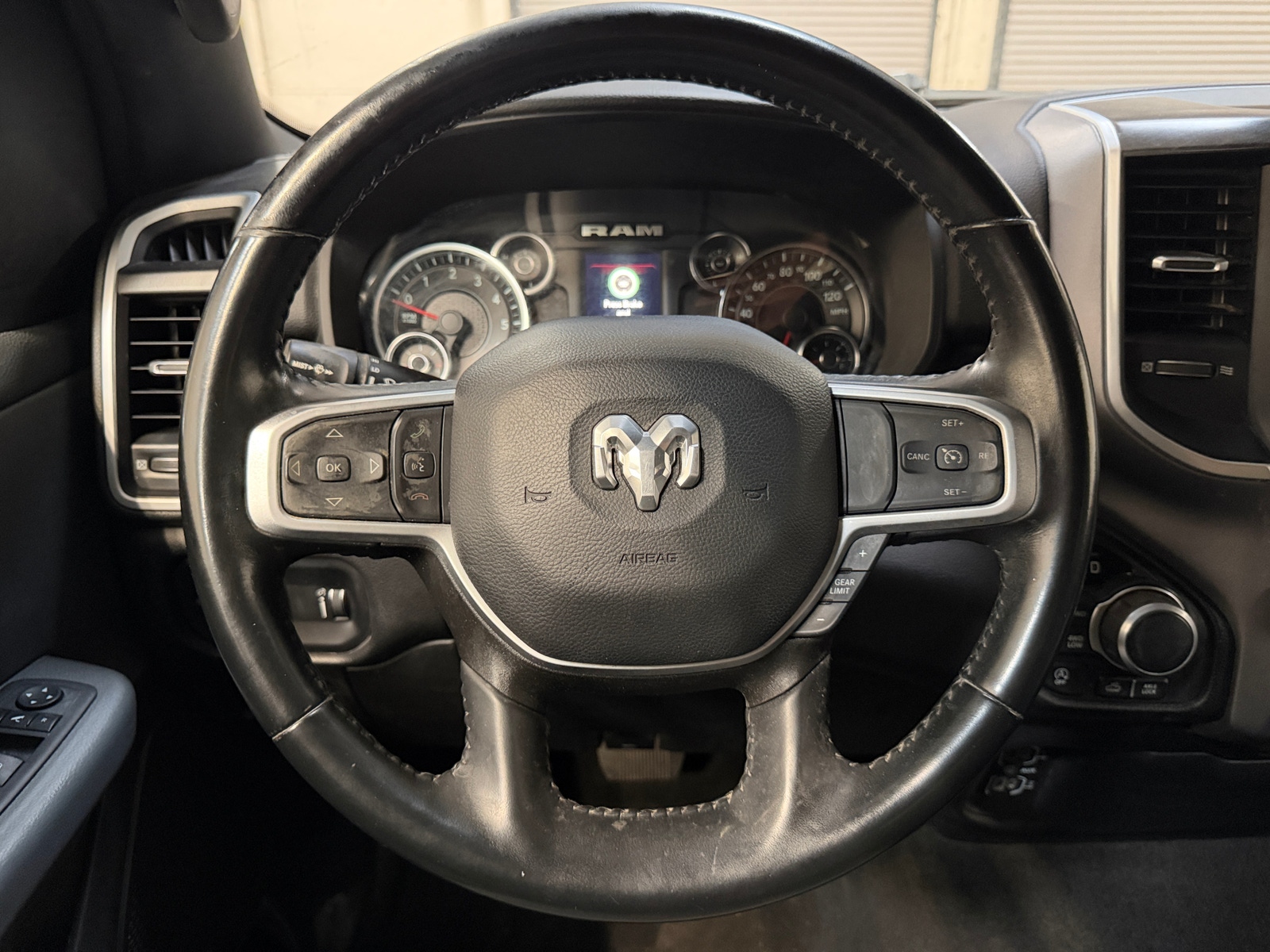 Thumbnail: 2023 RAM 1500 - 5