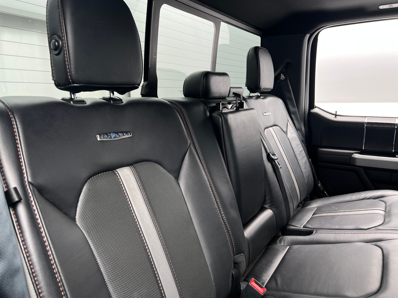 Thumbnail: 2018 Ford Econoline - 5