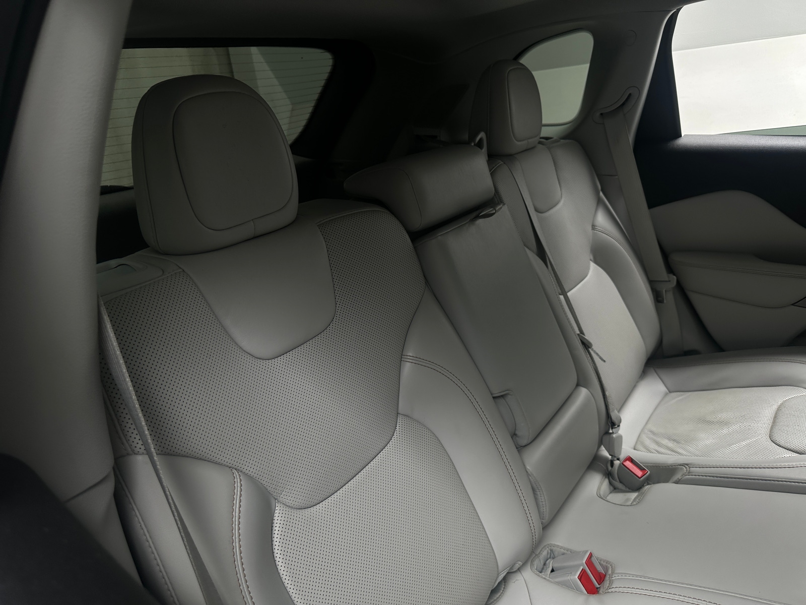 Thumbnail: 2020 Jeep Cherokee - 5