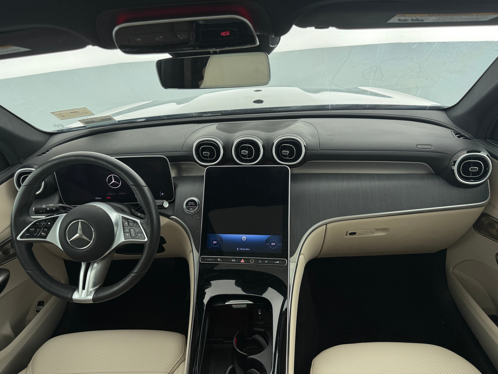 Thumbnail: 2024 Mercedes-Benz GLC - 2