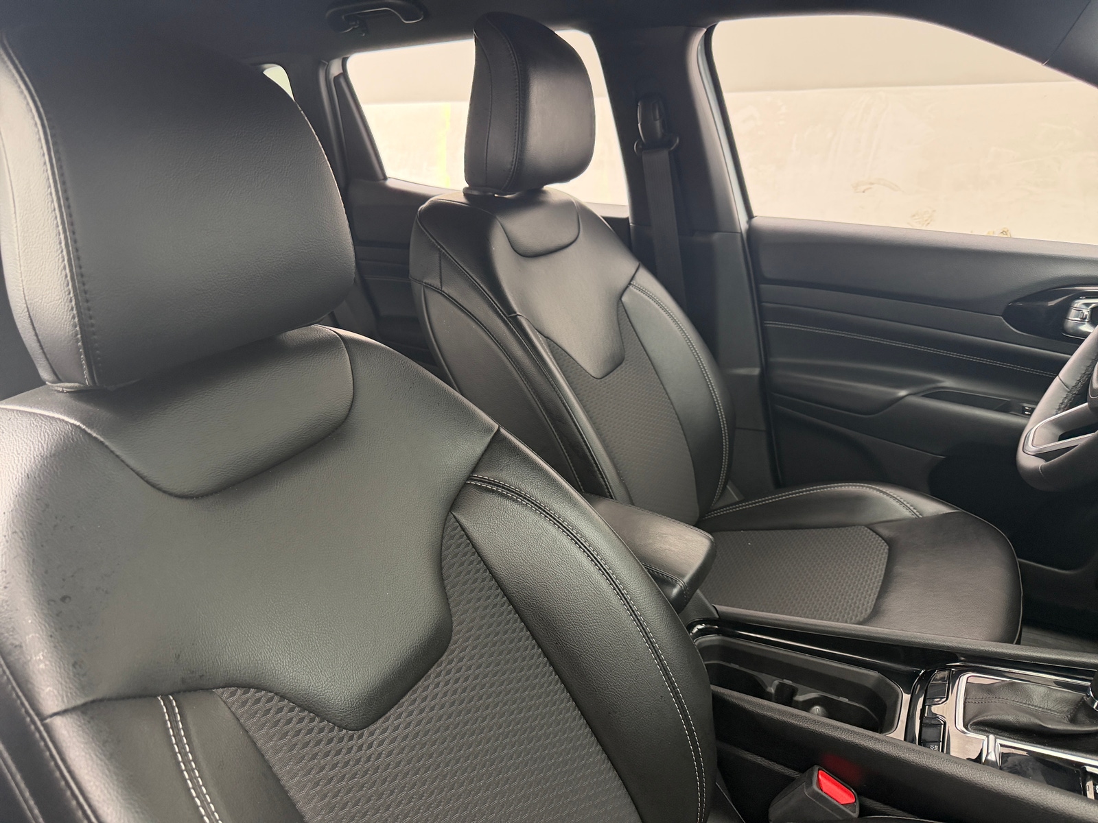 Thumbnail: 2023 Jeep Compass - 2