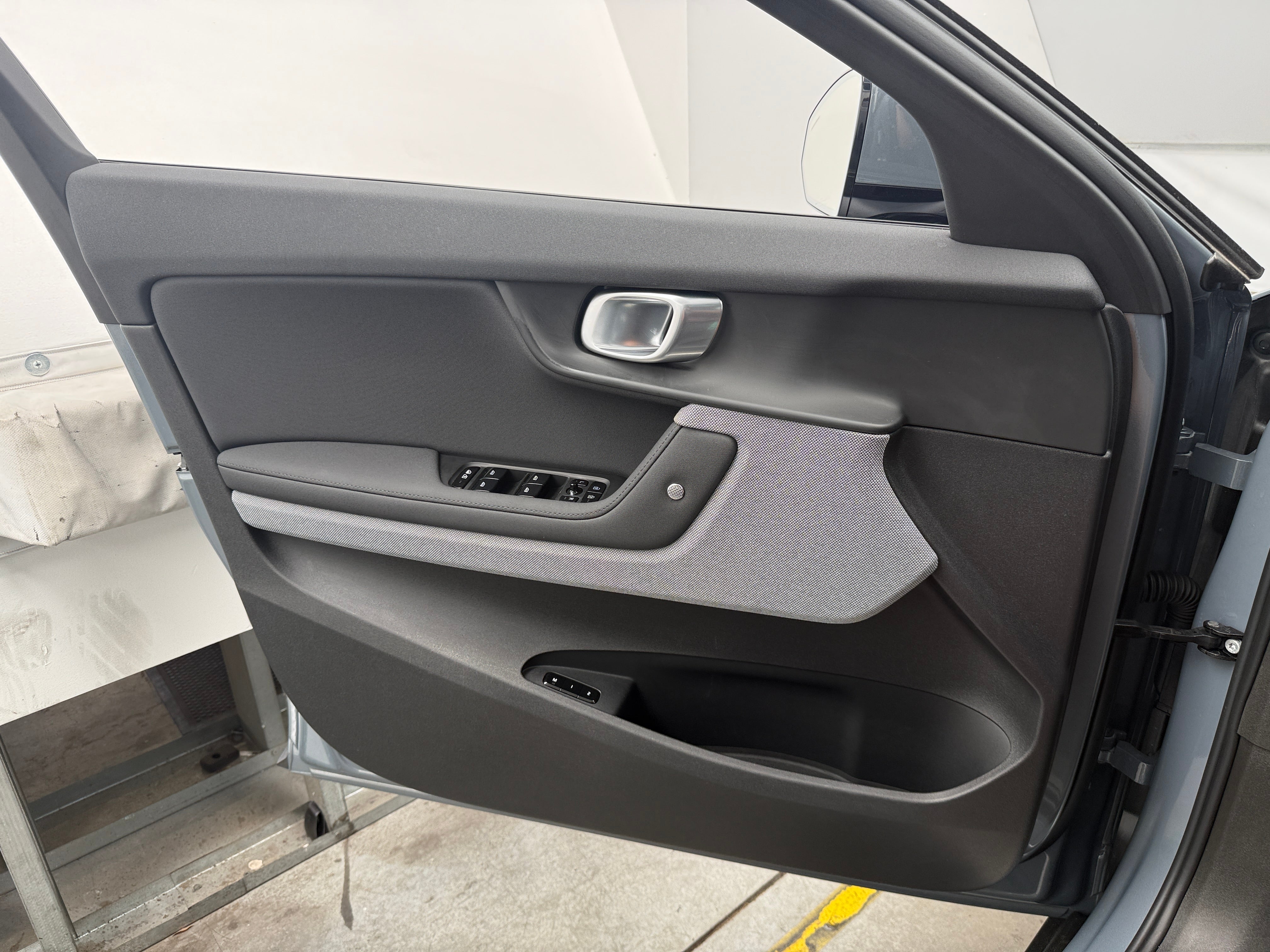 Used 2022 Polestar 2 Long Range Single Motor with VIN LPSEG3KA2NL083888 for sale in Auburn, WA