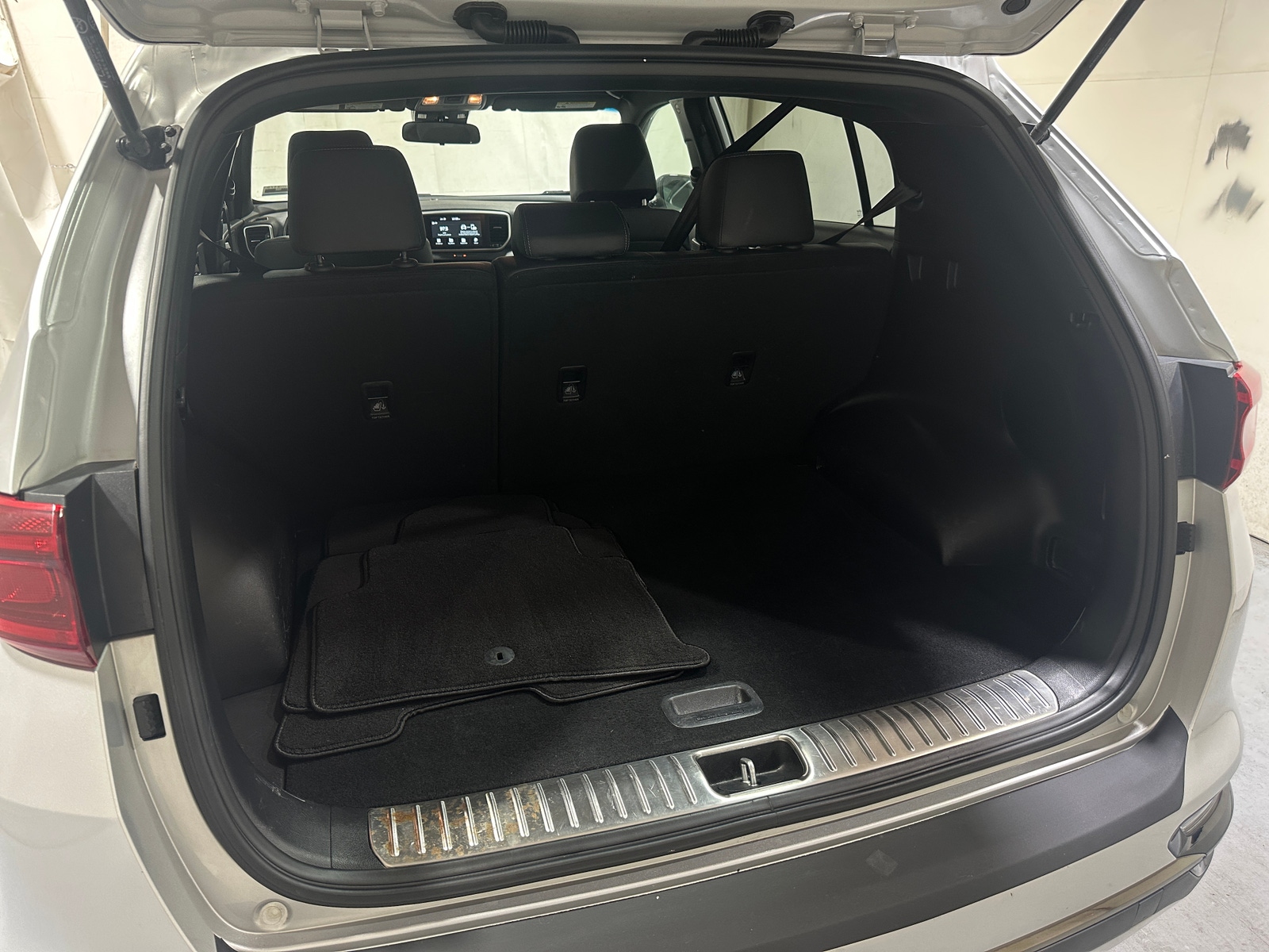 Thumbnail: 2021 Kia Sportage - 6