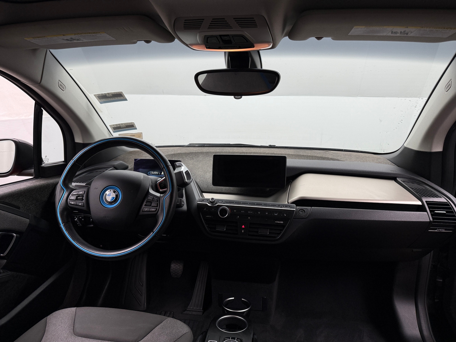 Thumbnail: 2018 BMW i3 - 3
