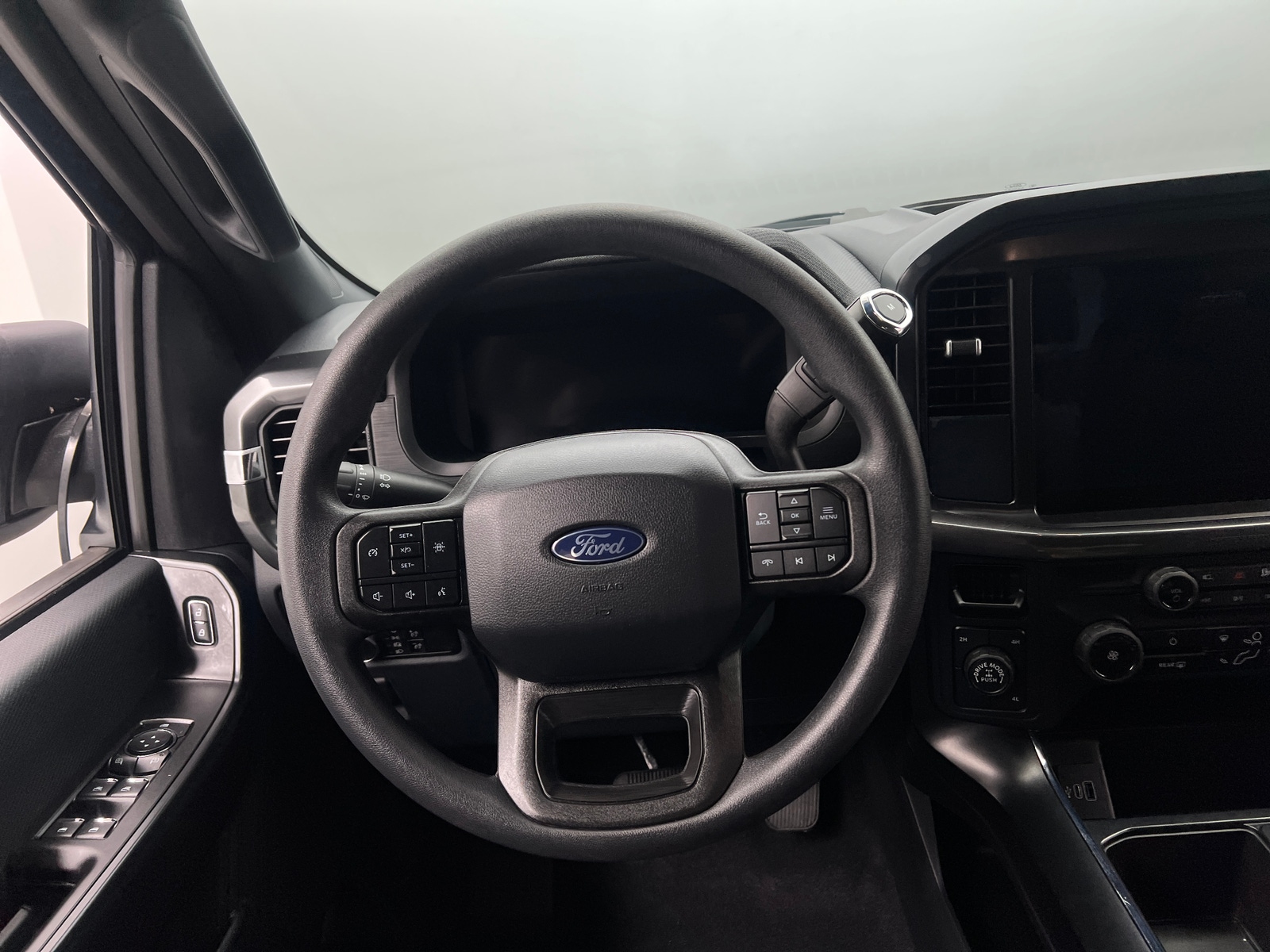 Thumbnail: 2025 Ford Econoline - 5