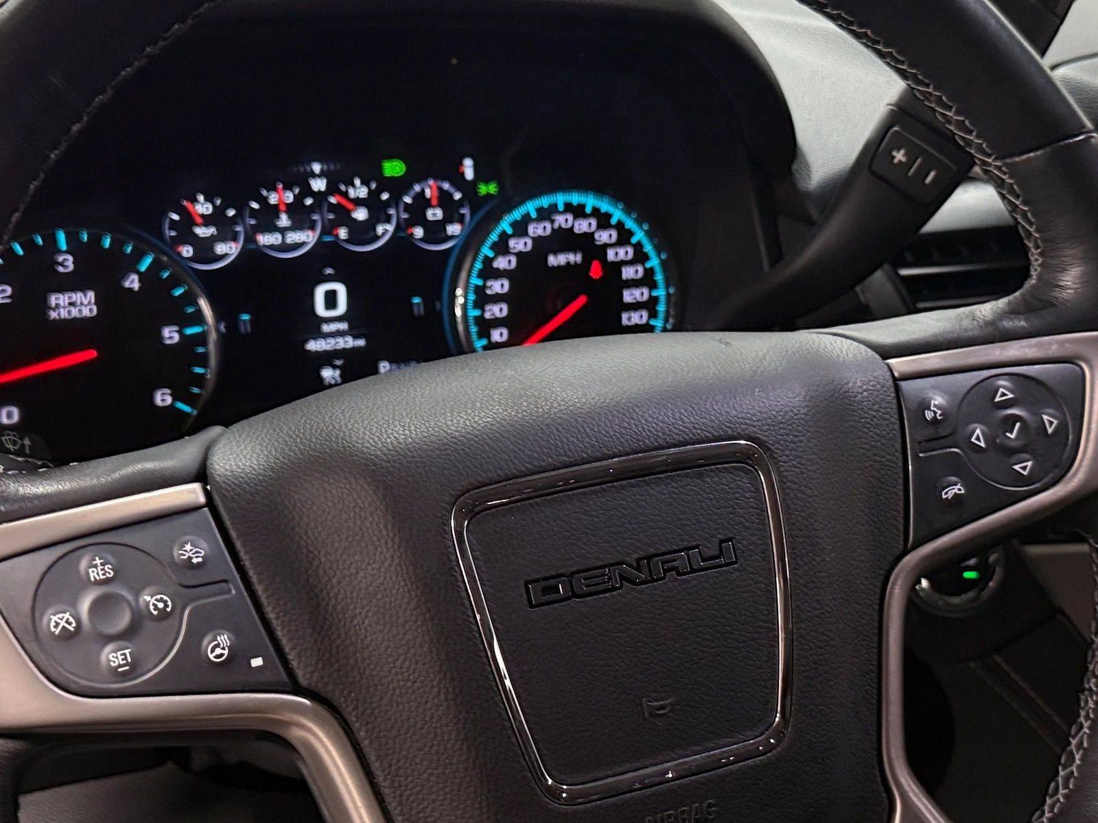 Thumbnail: 2019 GMC Yukon - 4