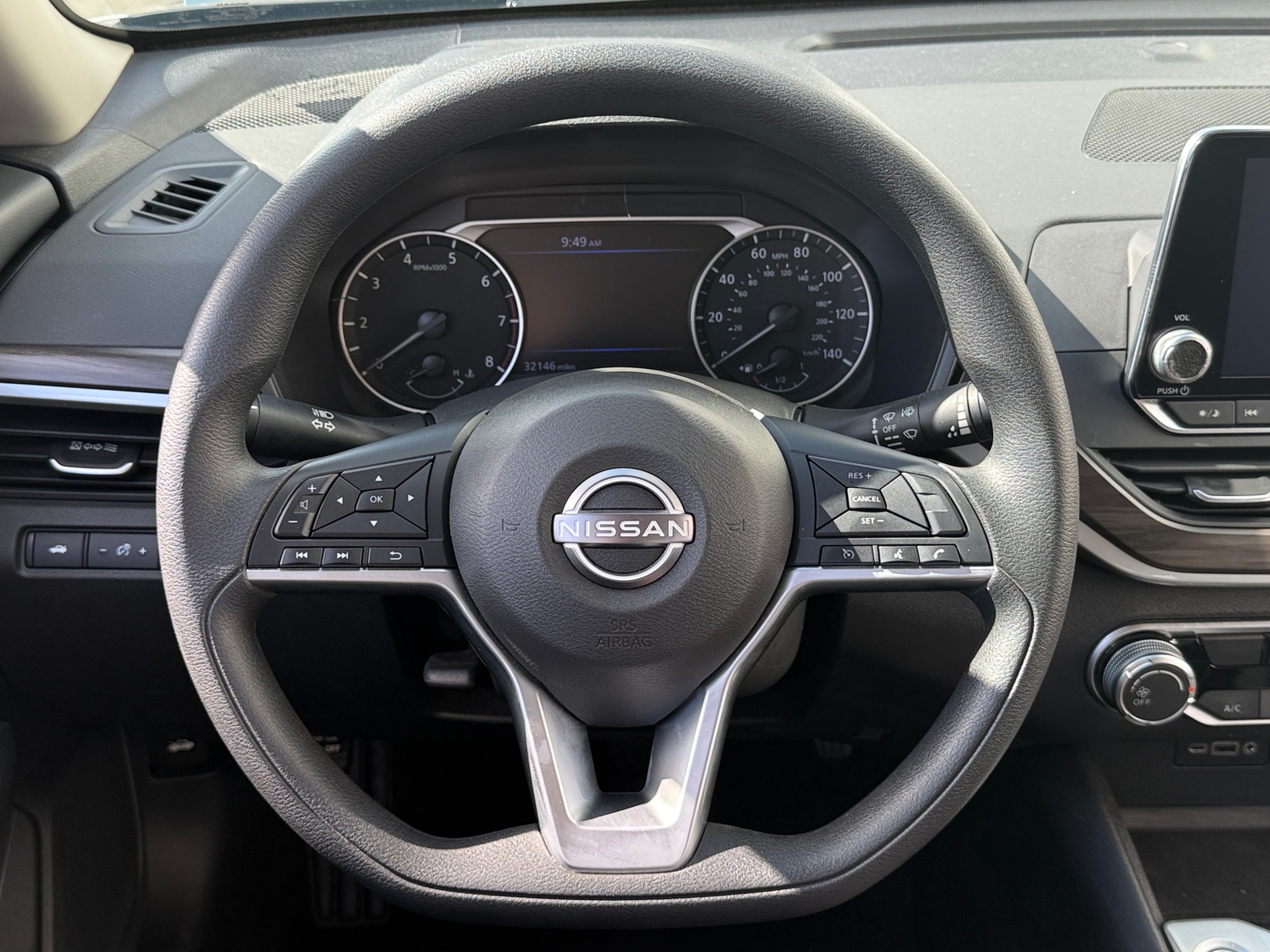 Thumbnail: 2025 Nissan Altima - 5