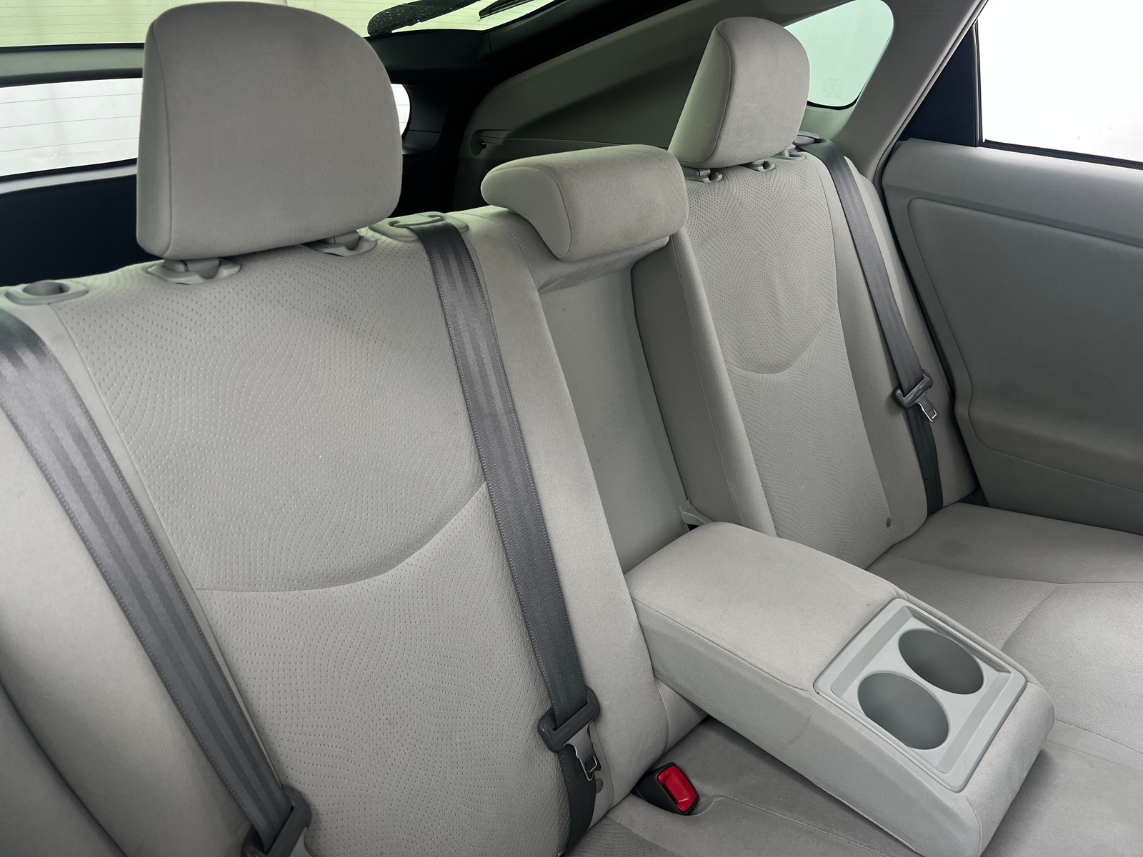 Thumbnail: 2015 Toyota Prius - 6
