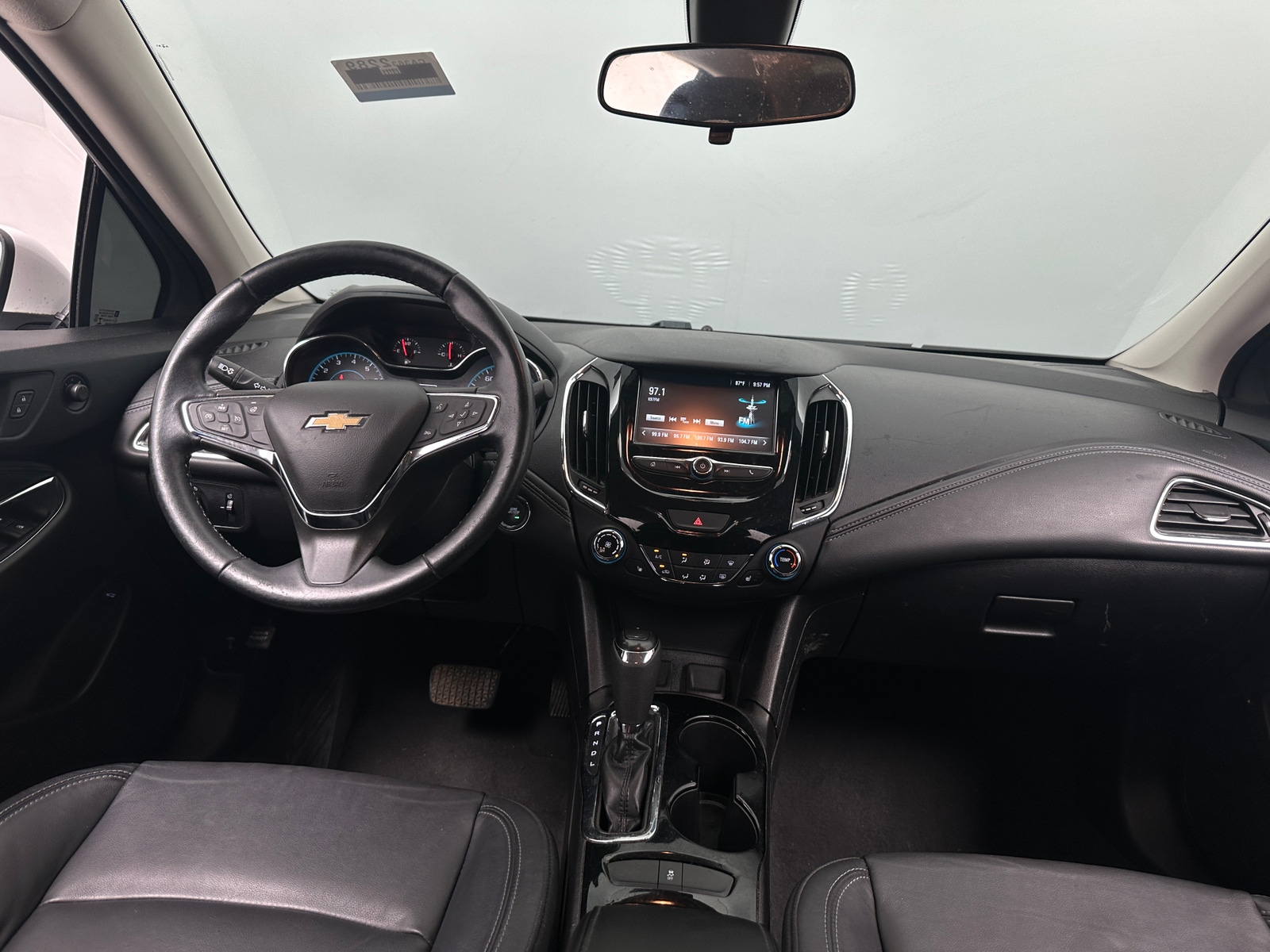 Thumbnail: 2017 Chevrolet Cruze - 2