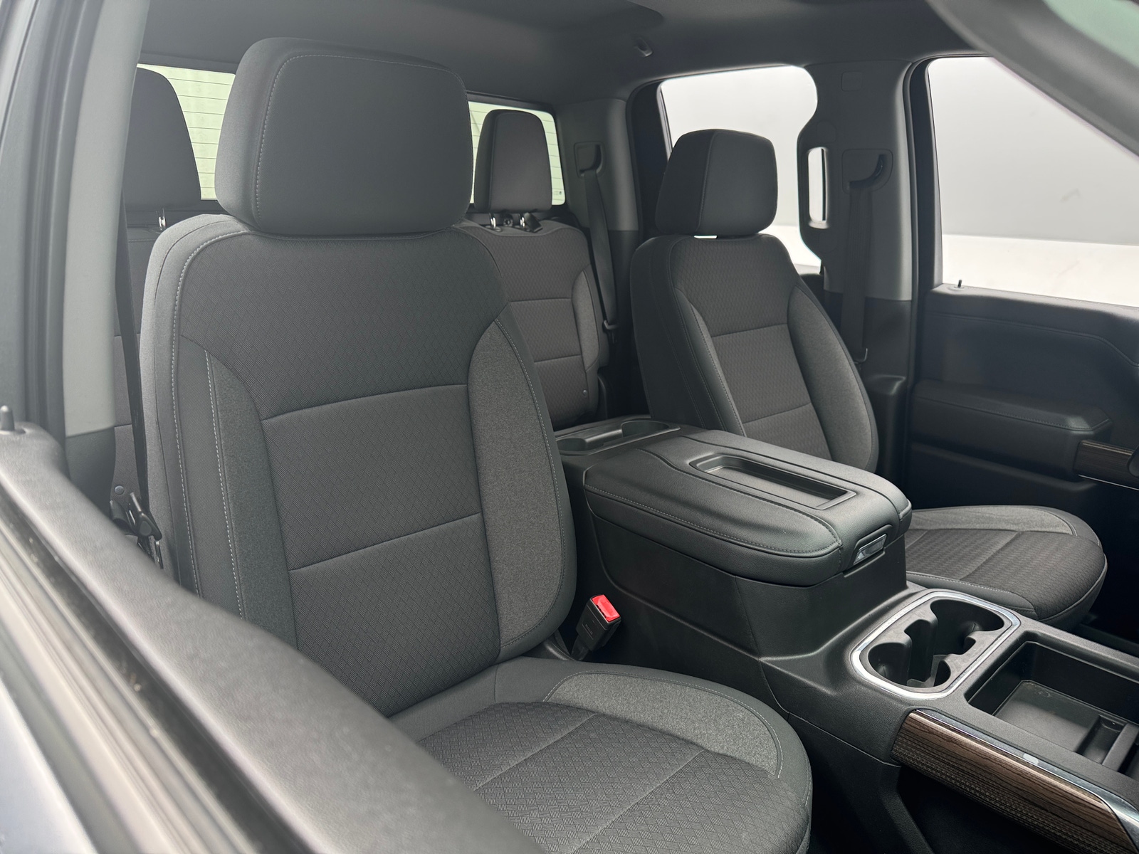 Thumbnail: 2020 Chevrolet Silverado 1500 - 2